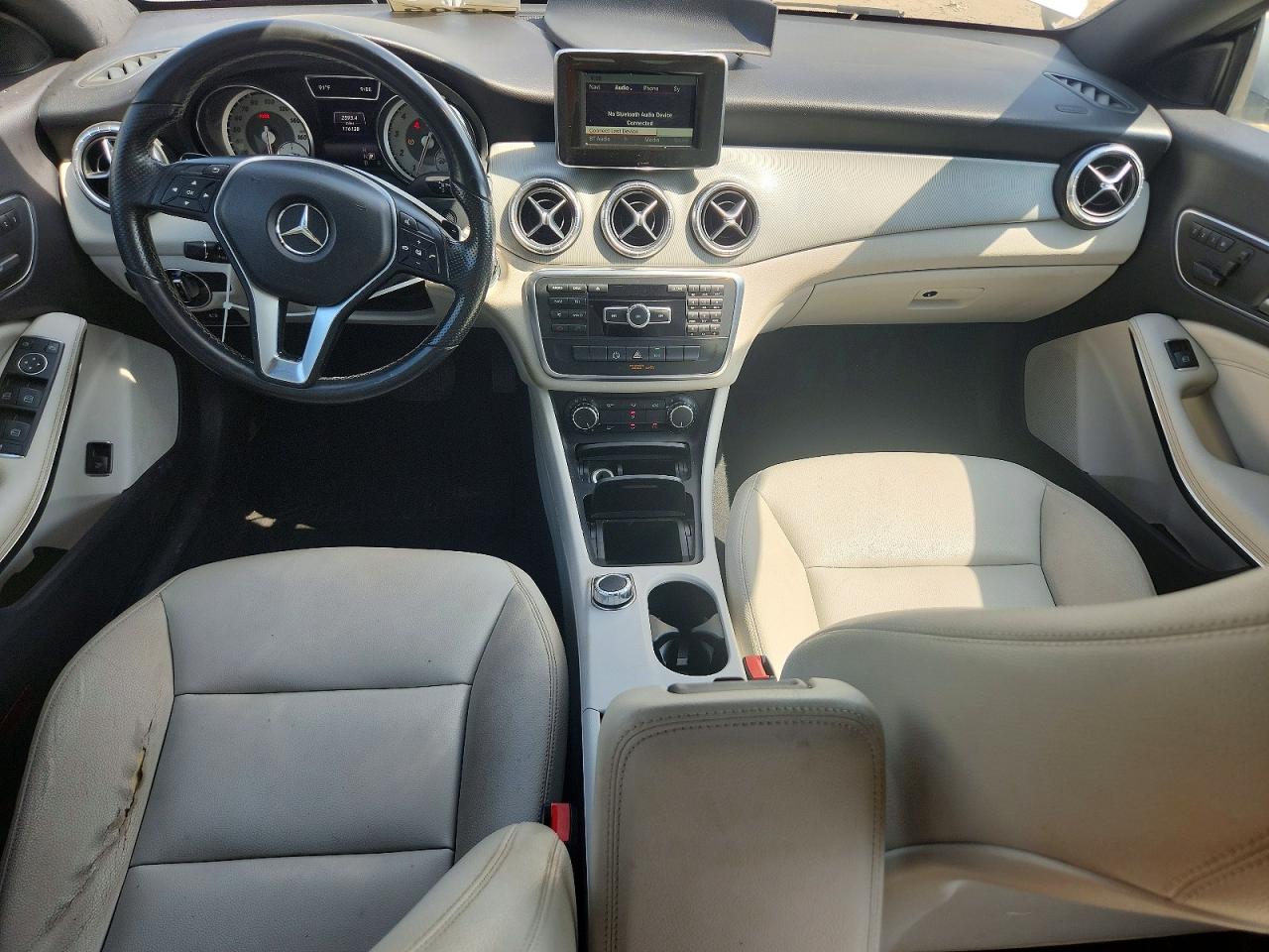 2014 Mercedes-benz Cla 250 Silver vin: WDDSJ4EB3EN154676