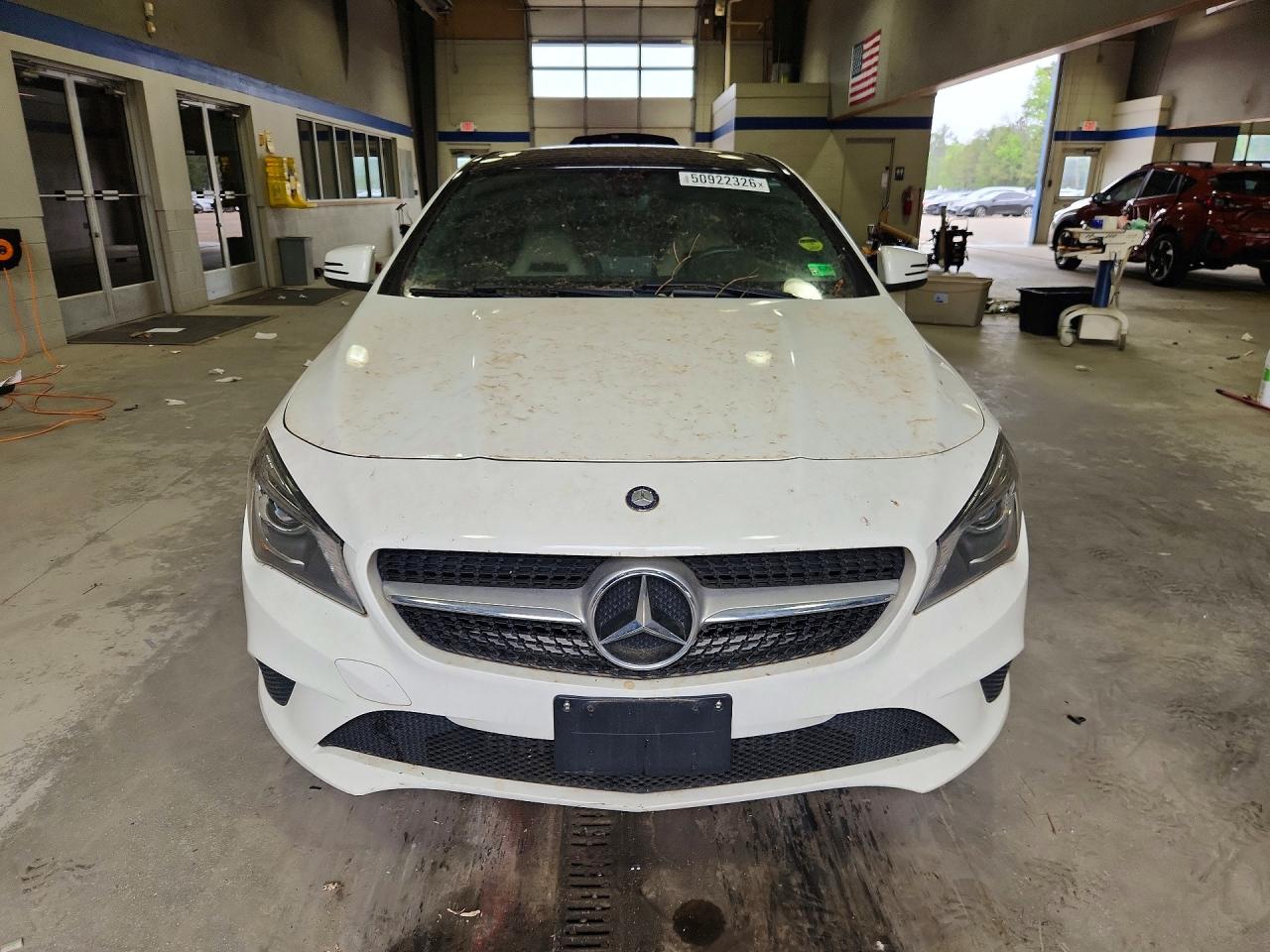 2015 Mercedes-benz Cla 250 White vin: WDDSJ4EB3FN184133