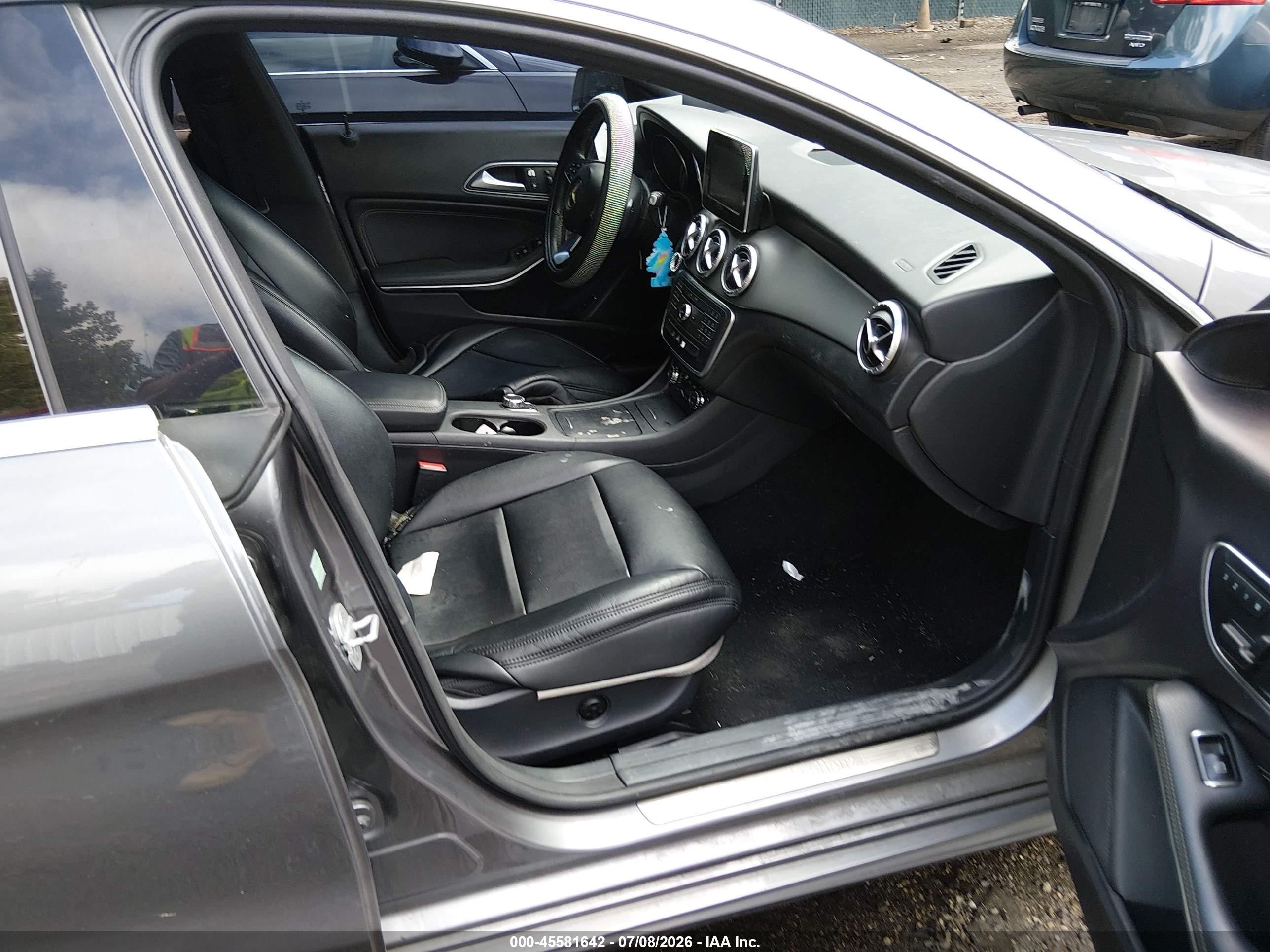 2015 Mercedes-benz Cla 250   Gray vin: WDDSJ4EB3FN222878