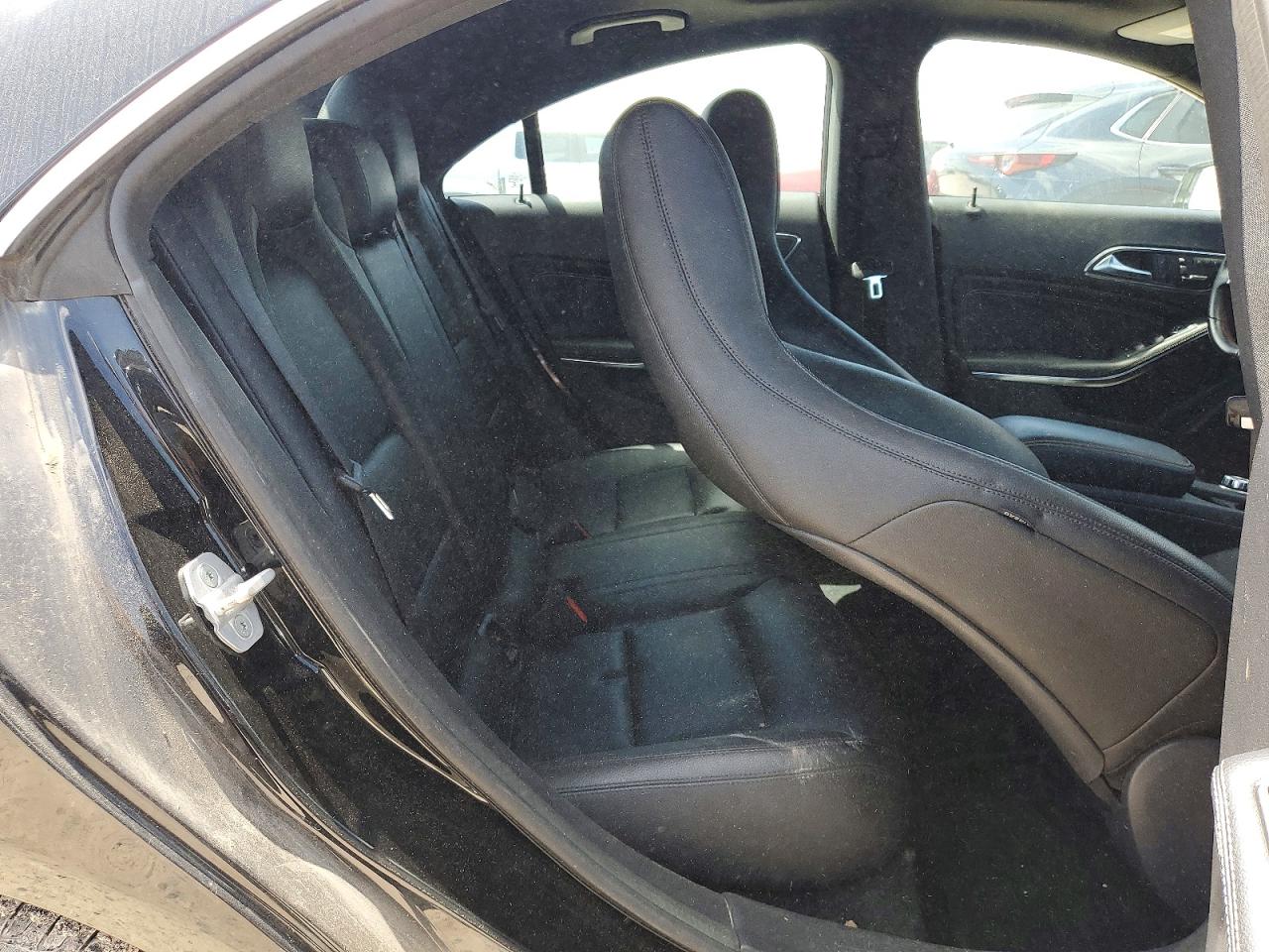2014 Mercedes-benz Cla 250 Black vin: WDDSJ4EB4EN035860