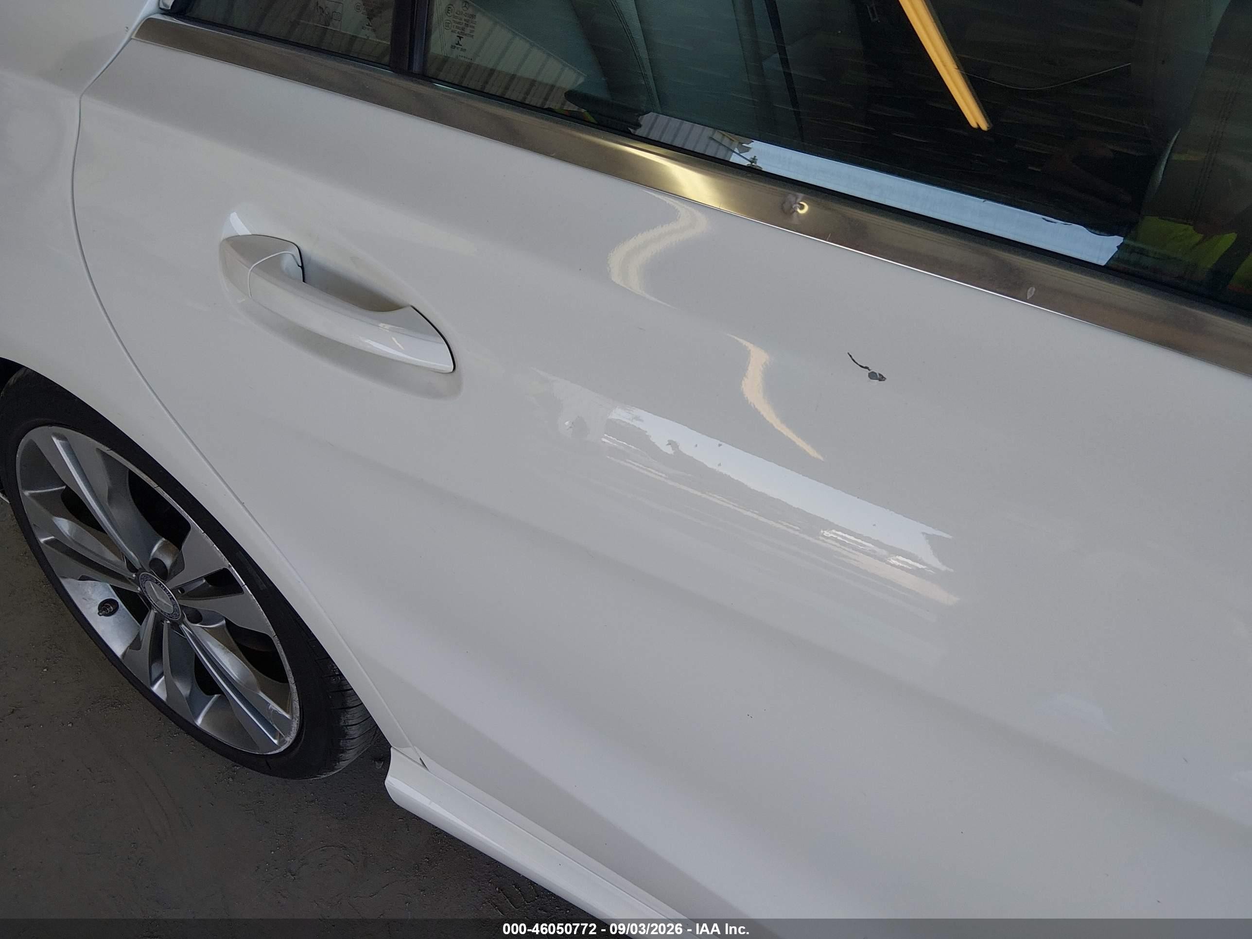 2014 Mercedes-benz Cla 250   White vin: WDDSJ4EB4EN040041