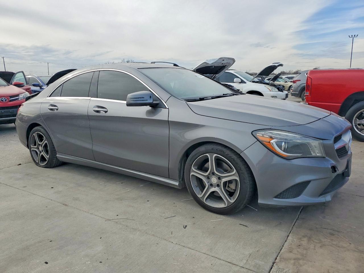 2014 Mercedes-benz Cla 250 Gray vin: WDDSJ4EB4EN041027