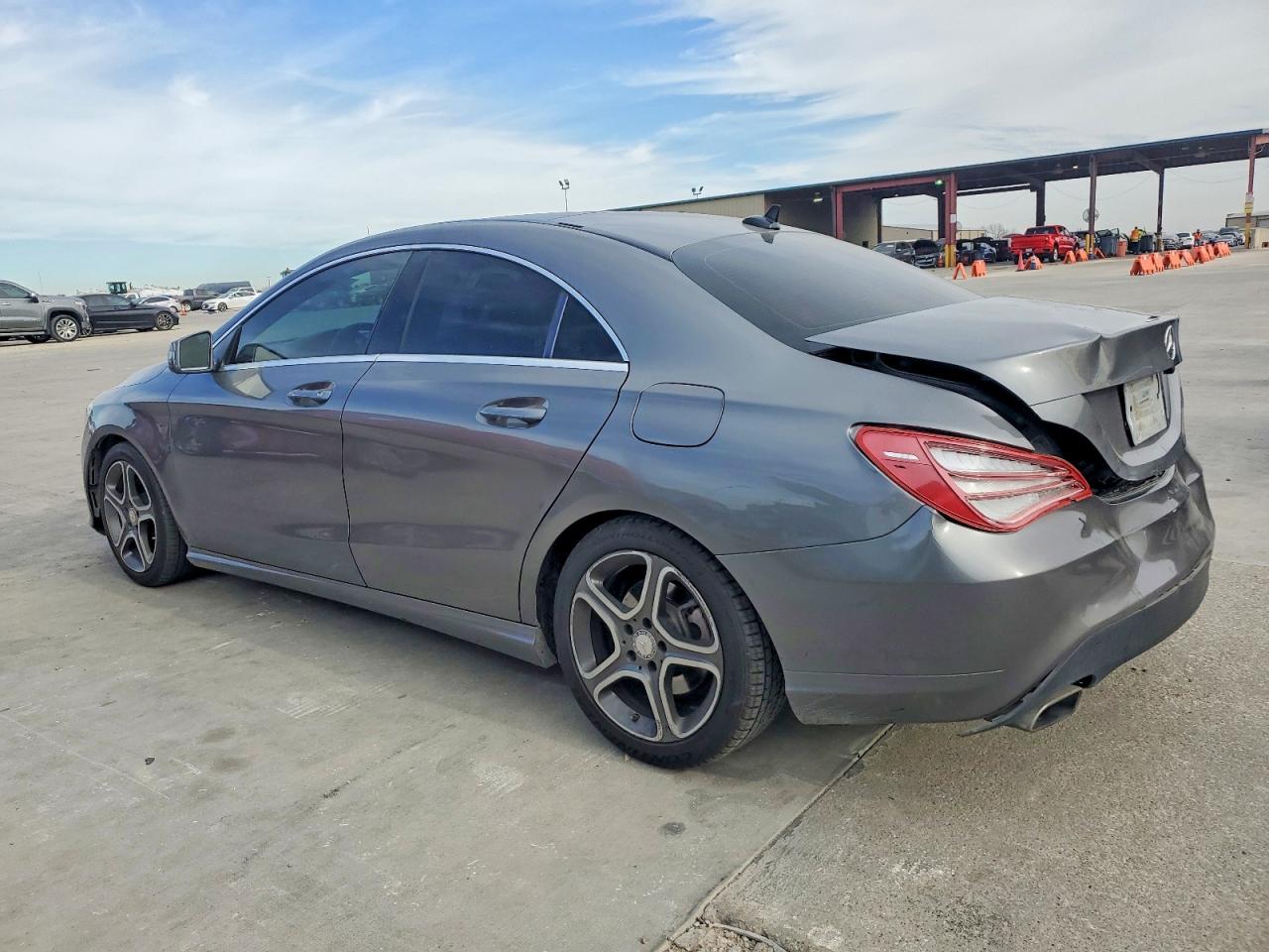 2014 Mercedes-benz Cla 250 Gray vin: WDDSJ4EB4EN041027