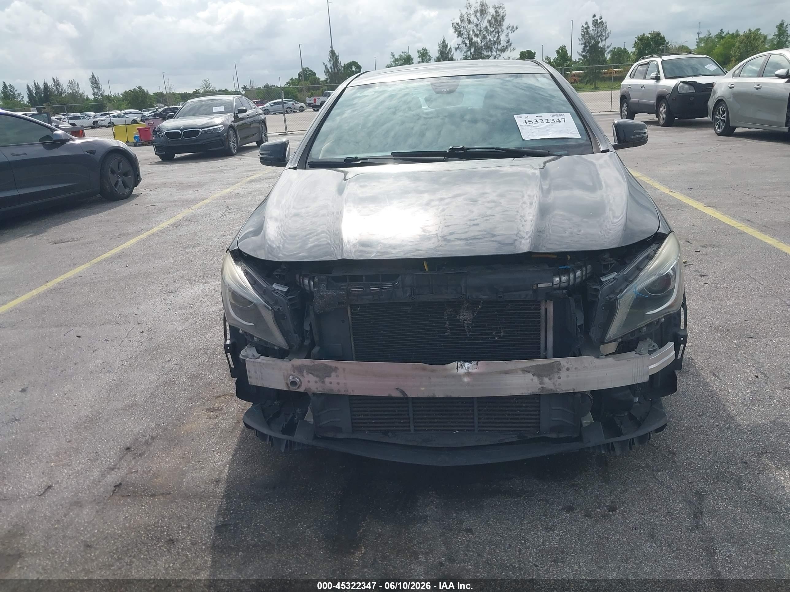 2014 Mercedes-benz Cla 250   Черный vin: WDDSJ4EB4EN044400