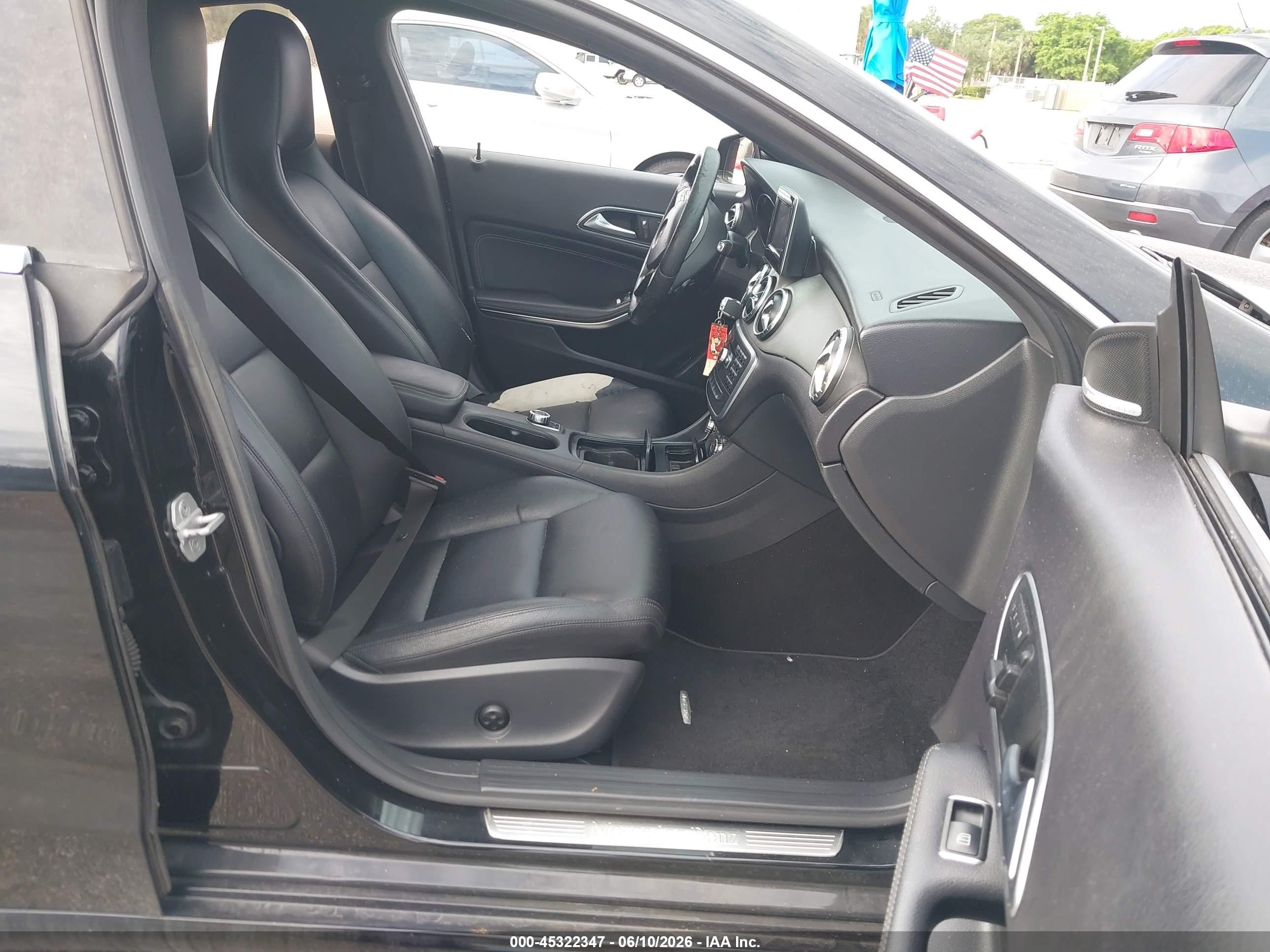2014 Mercedes-benz Cla 250   Черный vin: WDDSJ4EB4EN044400