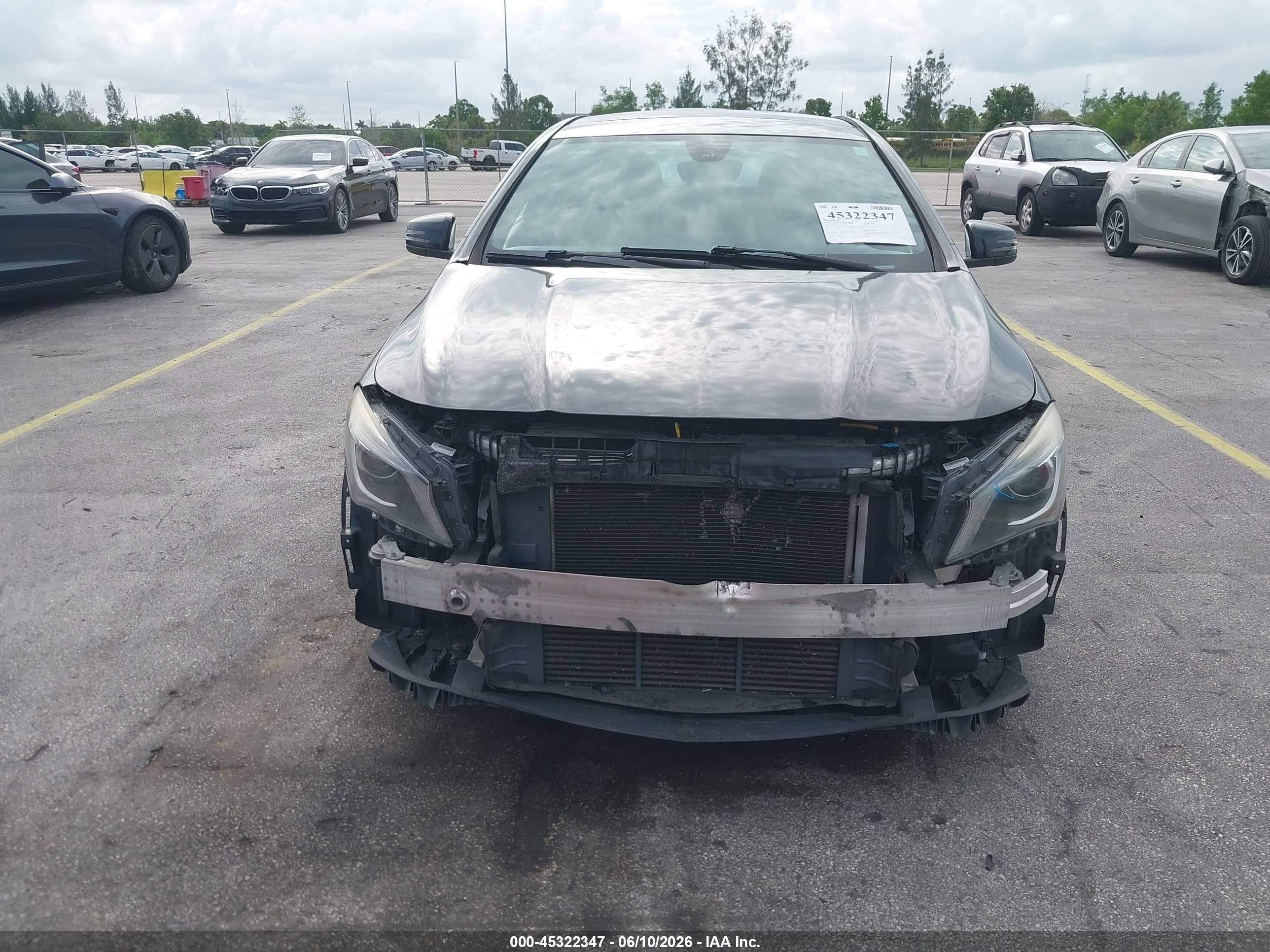 2014 Mercedes-benz Cla 250   Черный vin: WDDSJ4EB4EN044400