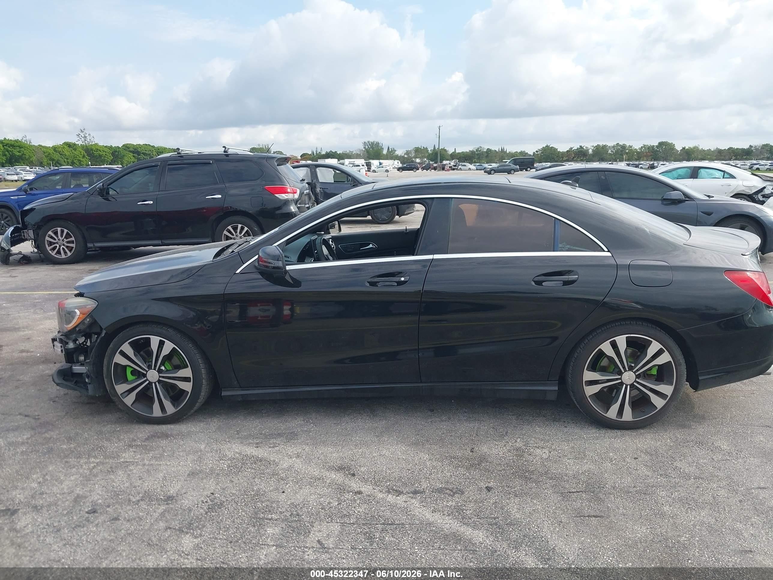 2014 Mercedes-benz Cla 250   Черный vin: WDDSJ4EB4EN044400