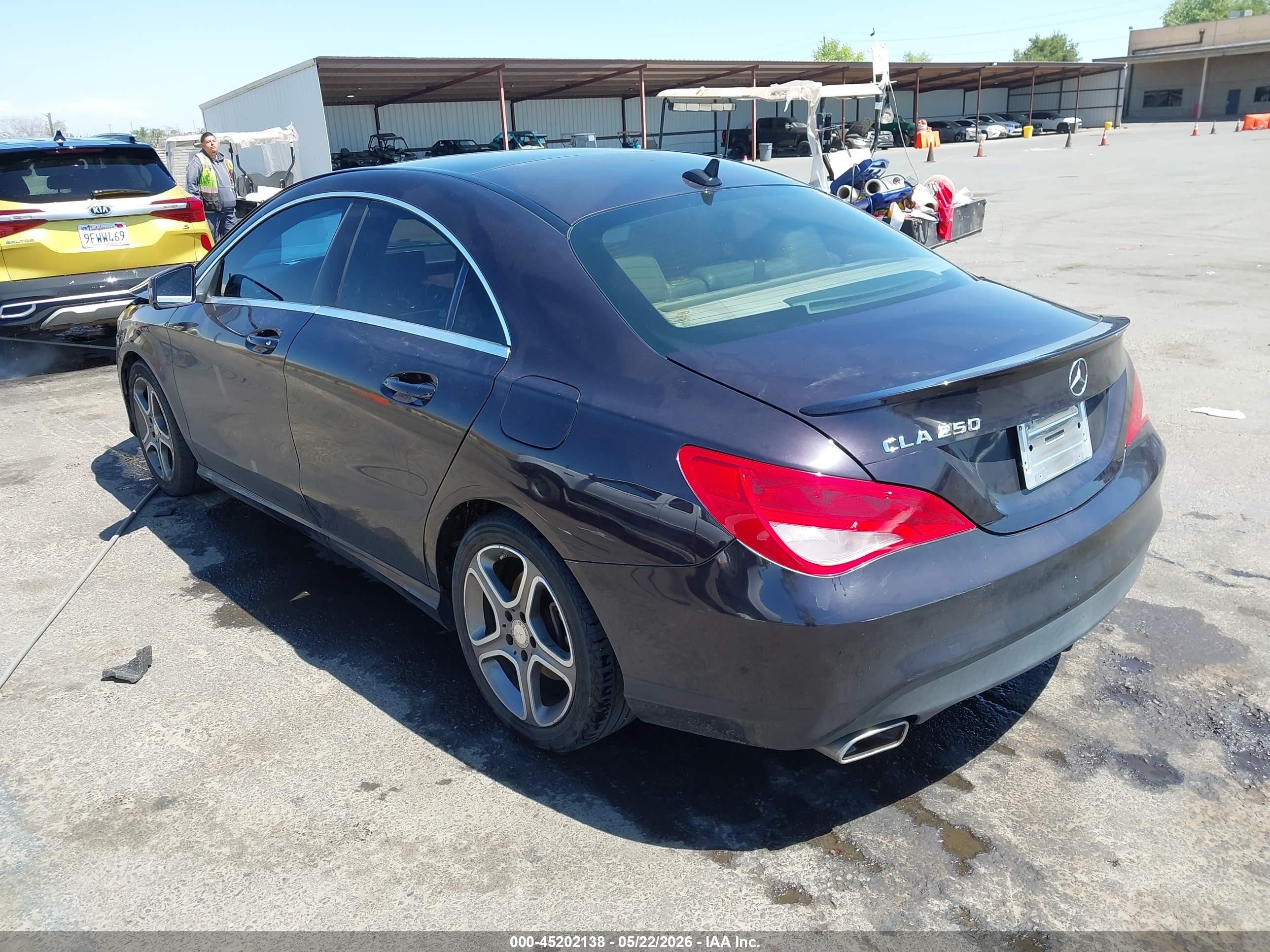 2014 Mercedes-benz Cla 250   Purple vin: WDDSJ4EB4EN045062