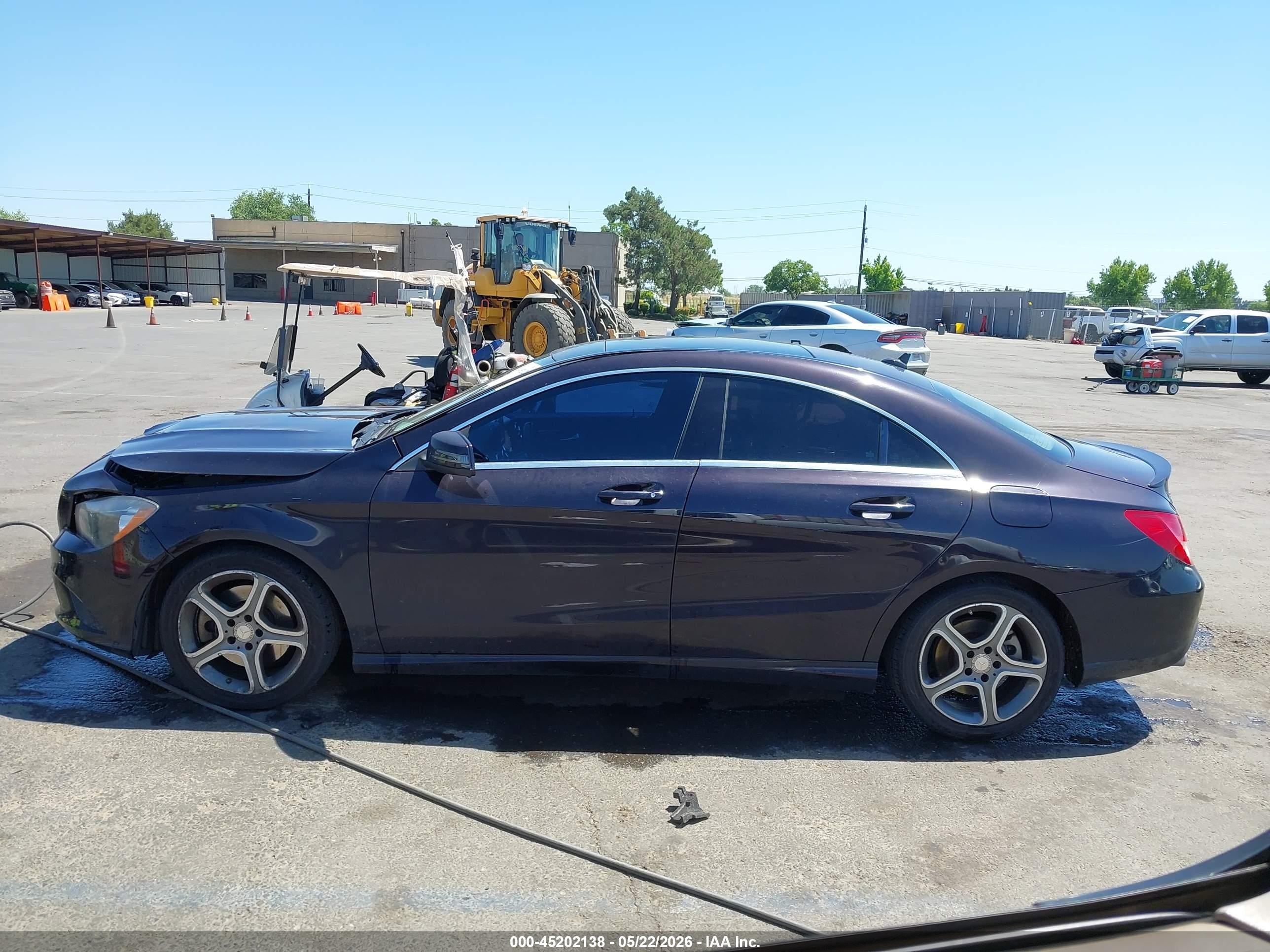 2014 Mercedes-benz Cla 250   Purple vin: WDDSJ4EB4EN045062
