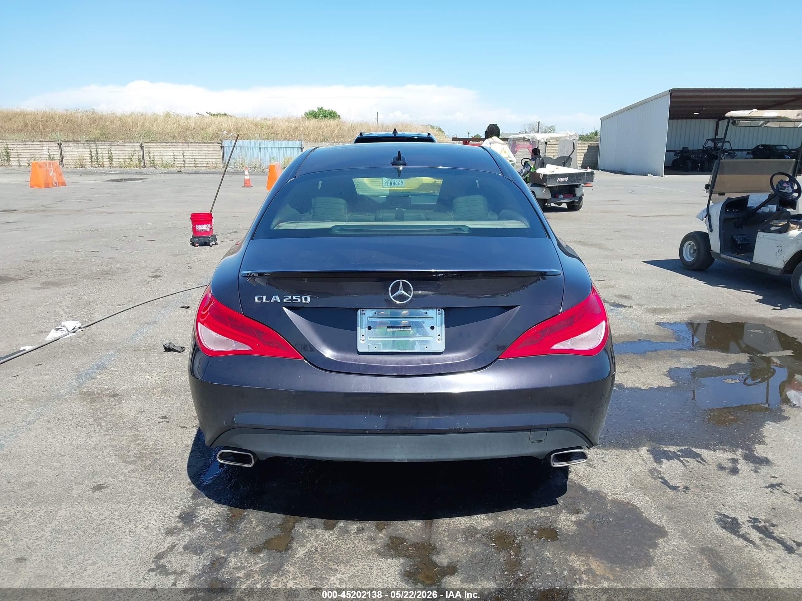 2014 Mercedes-benz Cla 250   Purple vin: WDDSJ4EB4EN045062
