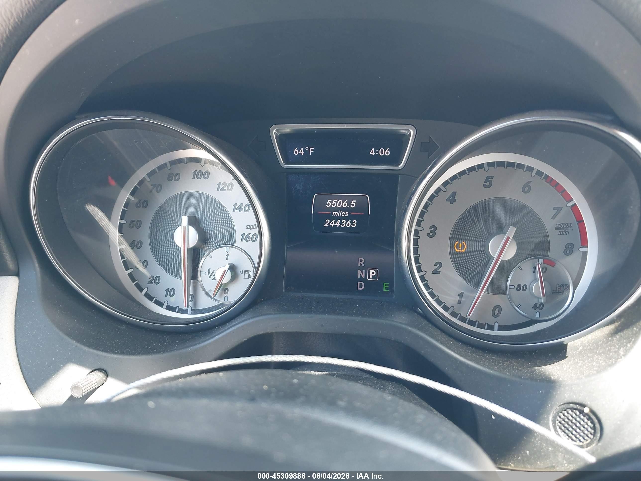 2014 Mercedes-benz Cla 250   Серый vin: WDDSJ4EB4EN118401