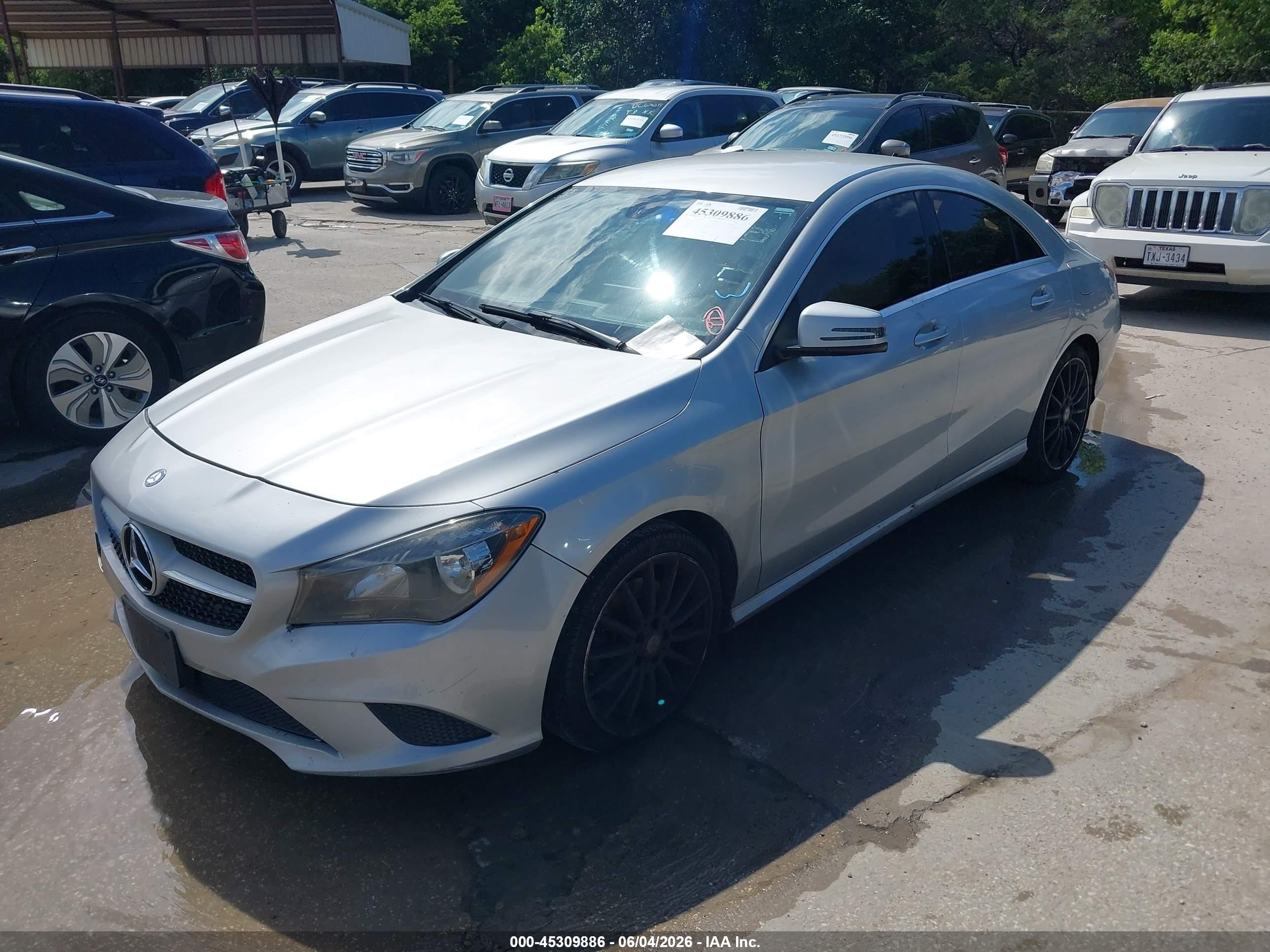 2014 Mercedes-benz Cla 250   Серый vin: WDDSJ4EB4EN118401