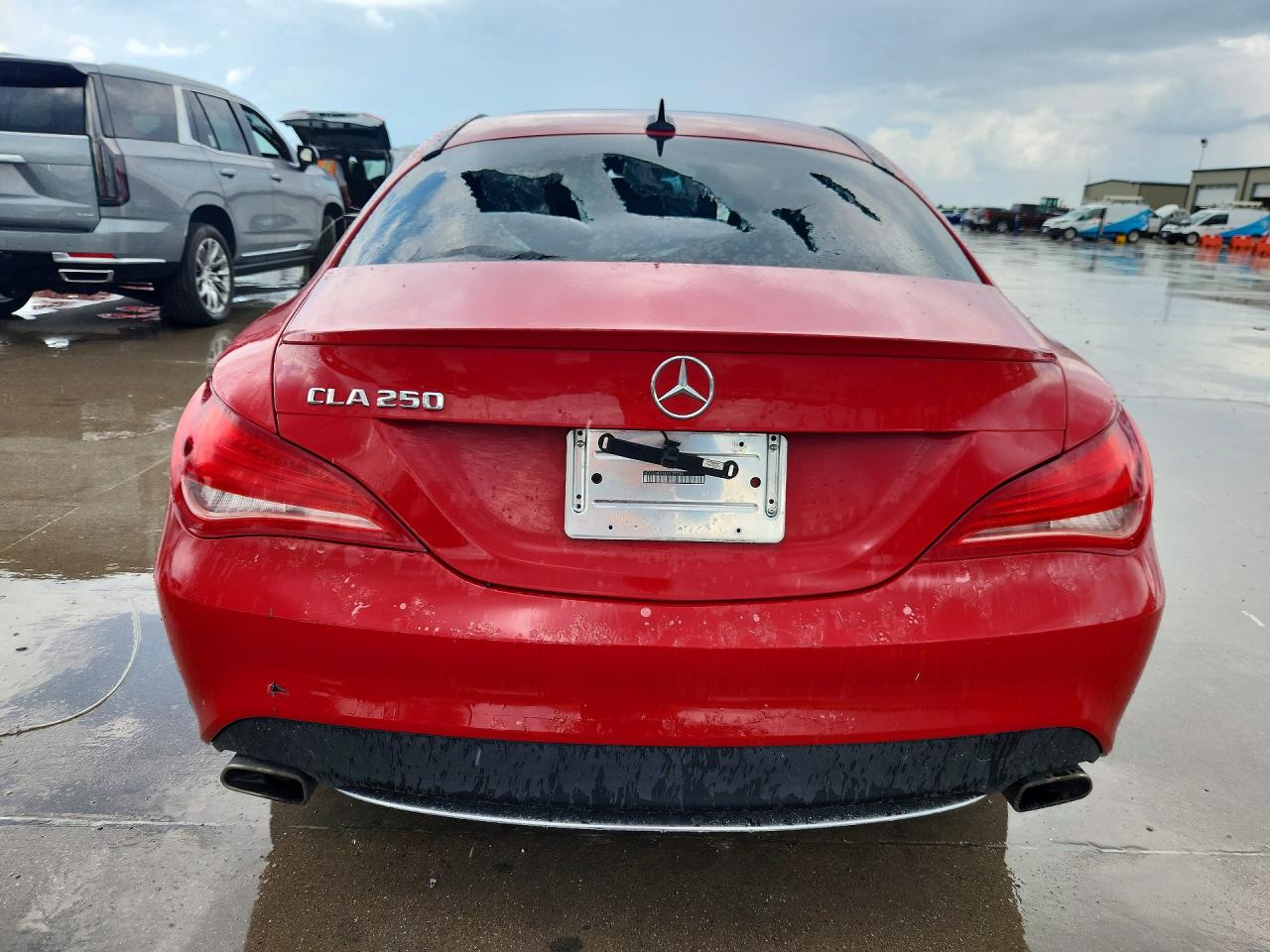 2014 Mercedes-benz Cla 250 Red vin: WDDSJ4EB4EN129334