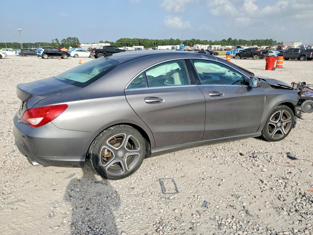 2014 Mercedes-benz Cla 250 Gray vin: WDDSJ4EB4EN145064