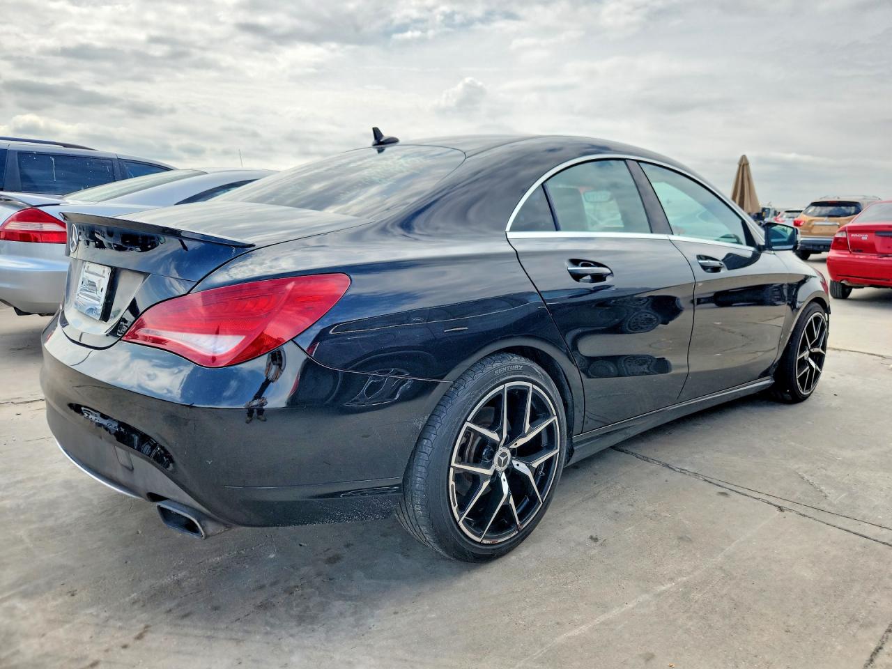 2015 Mercedes-benz Cla 250 Черный vin: WDDSJ4EB4FN171097