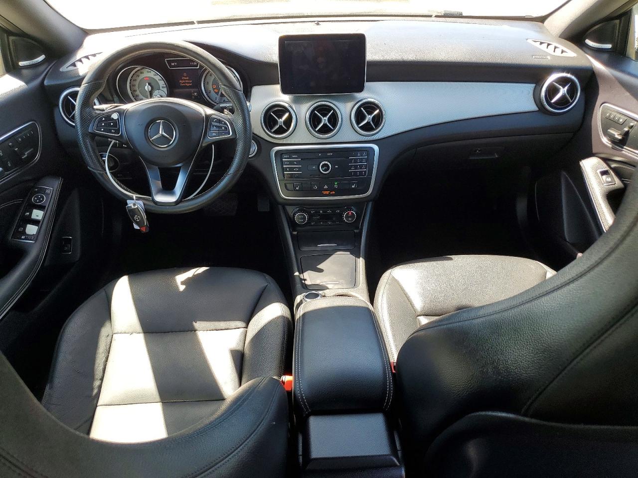 2015 Mercedes-benz Cla 250 White vin: WDDSJ4EB4FN176946