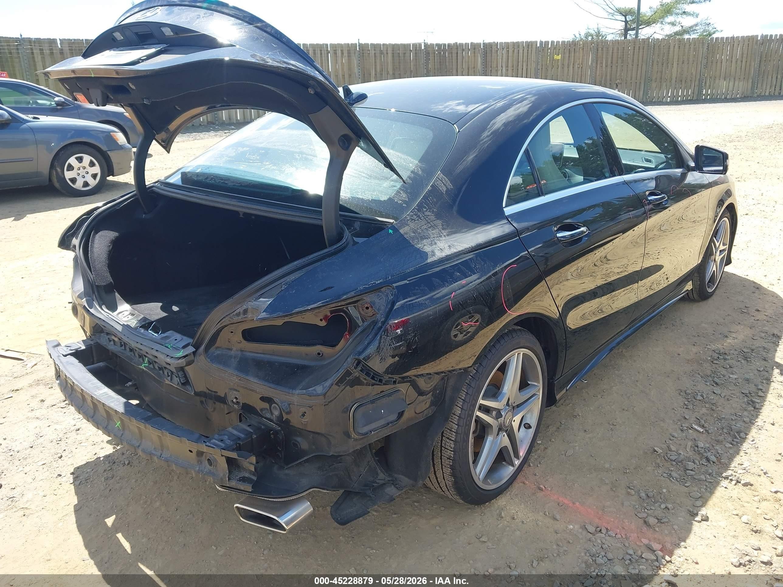 2015 Mercedes-benz Cla 250 Черный vin: WDDSJ4EB4FN184366