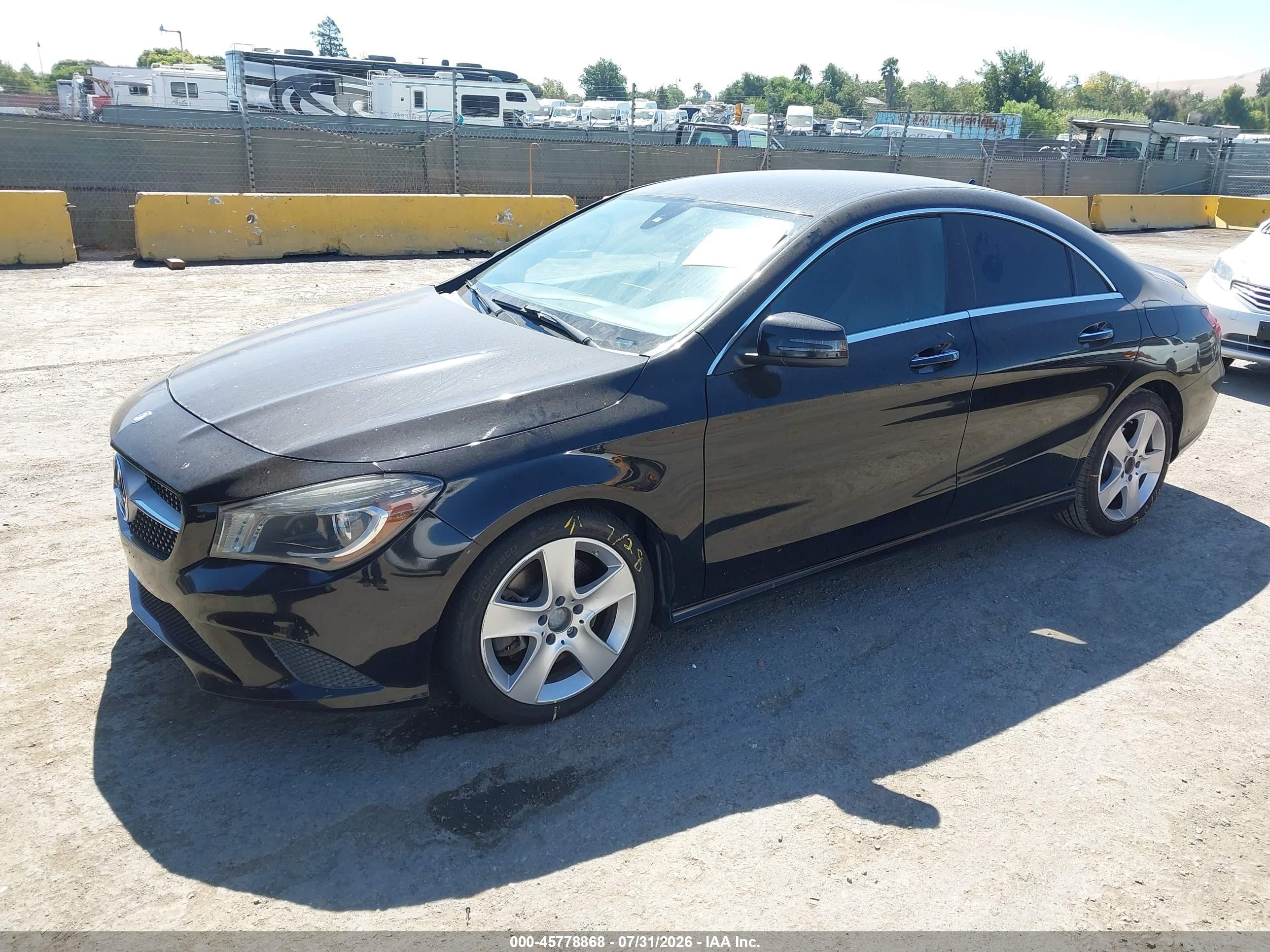 2015 Mercedes-benz Cla 250   Black vin: WDDSJ4EB4FN249054