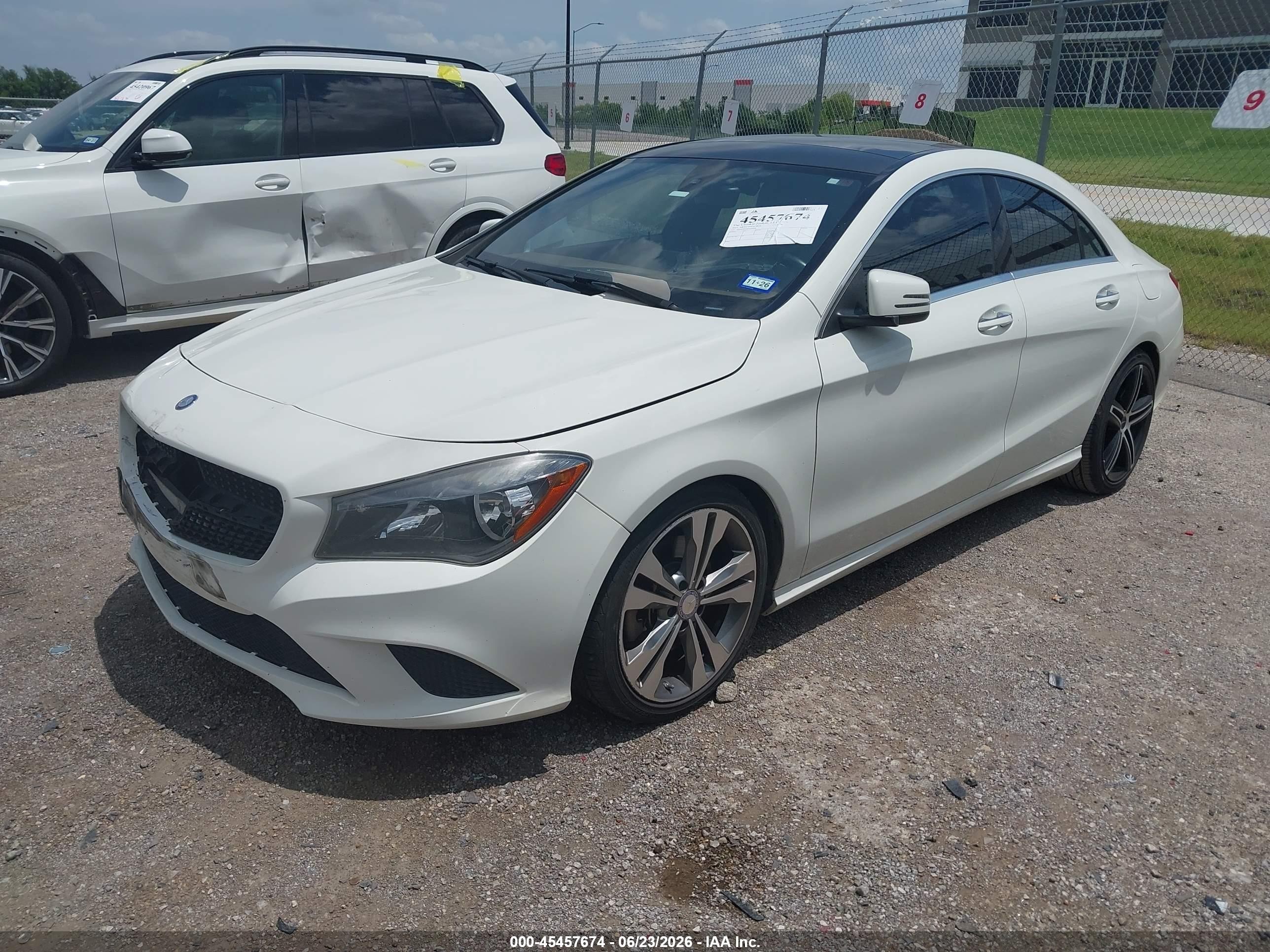 2015 Mercedes-benz Cla 250   White vin: WDDSJ4EB4FN254948