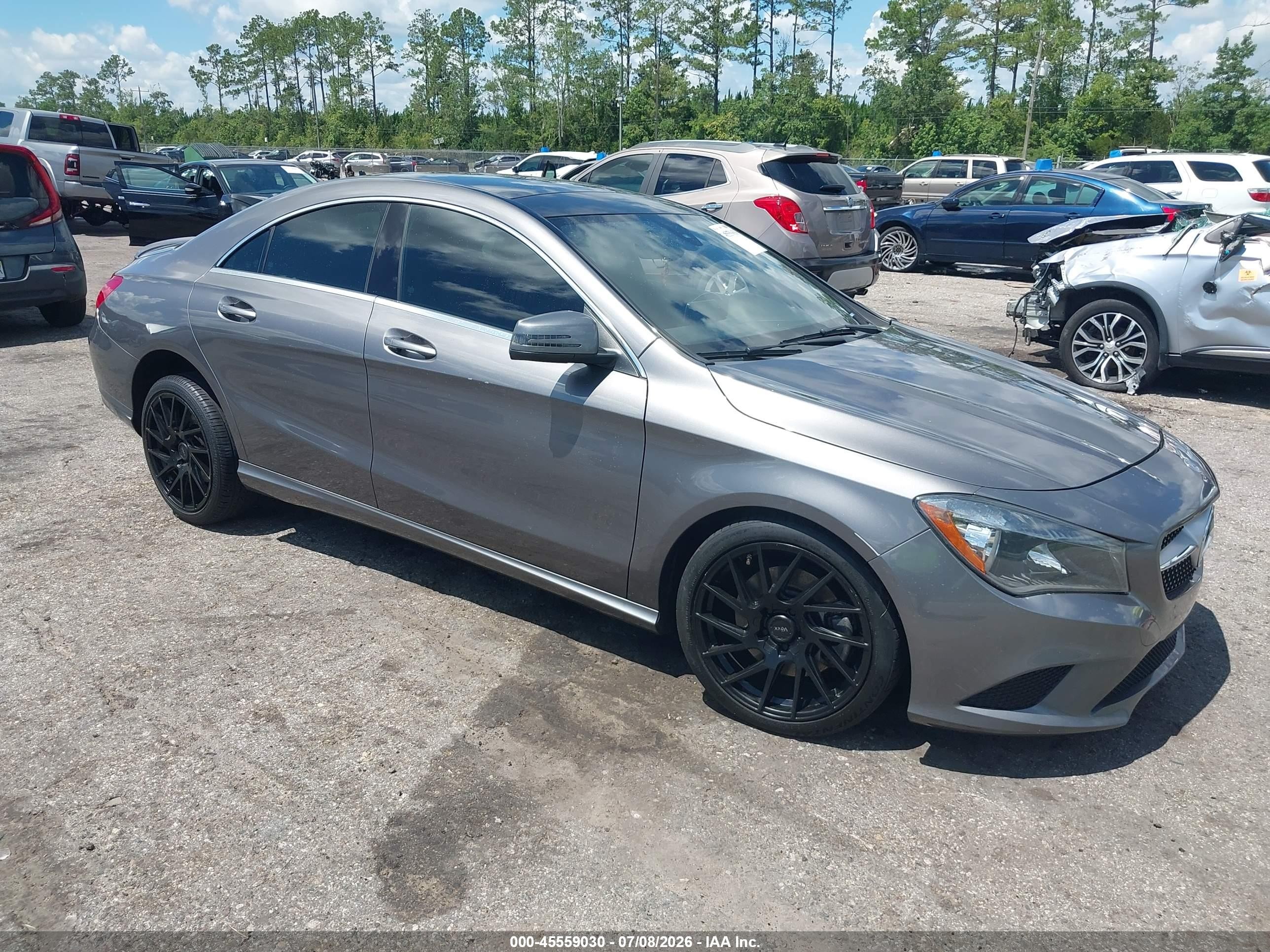 2015 Mercedes-benz Cla 250   Серый vin: WDDSJ4EB4FN266971