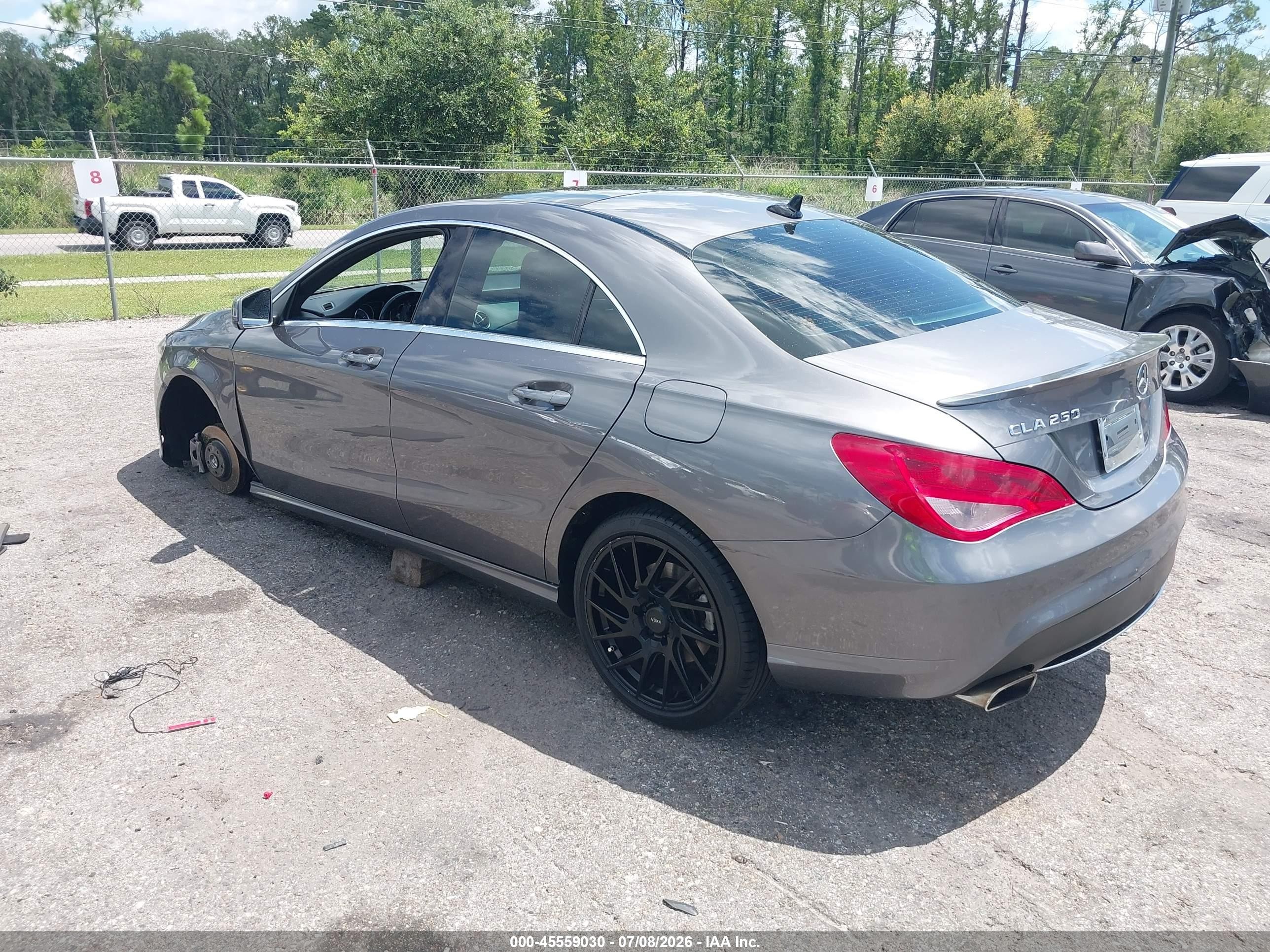 2015 Mercedes-benz Cla 250   Gray vin: WDDSJ4EB4FN266971