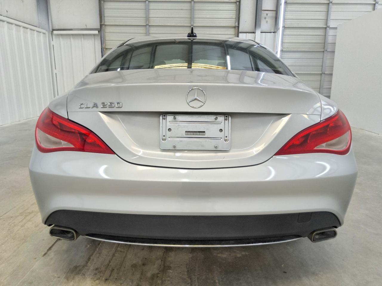 2015 Mercedes-benz Cla 250 Silver vin: WDDSJ4EB4FN273144