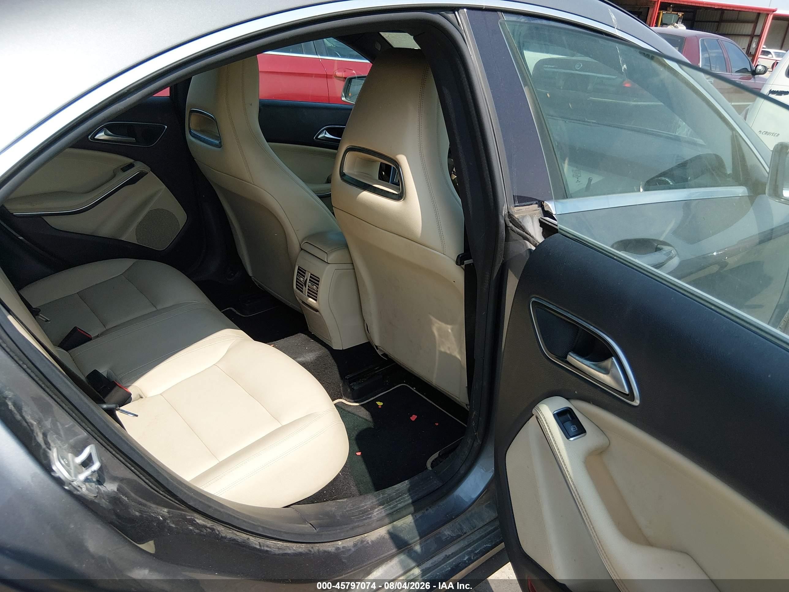 2014 Mercedes-benz Cla 250   Gray vin: WDDSJ4EB5EN034703