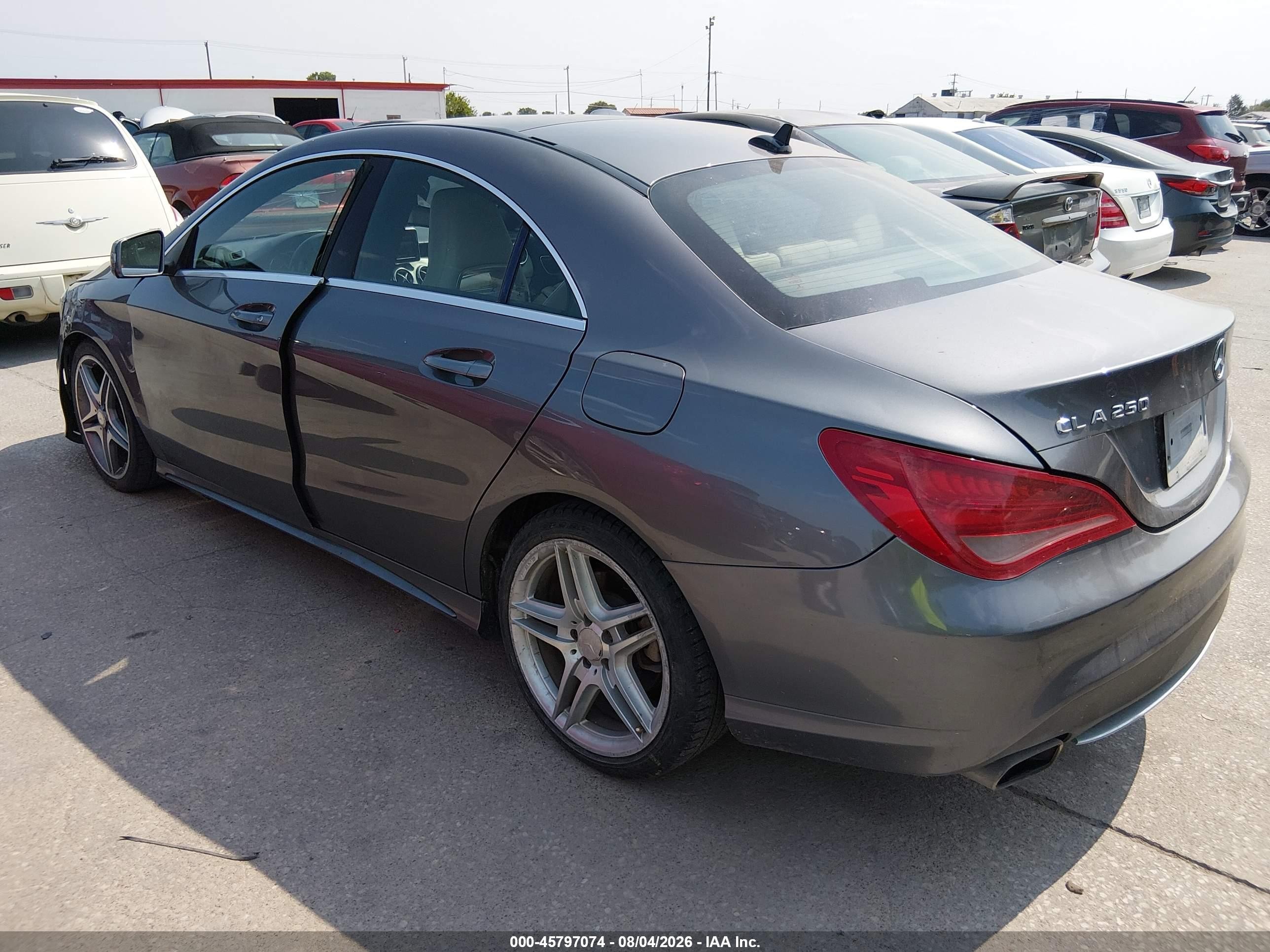 2014 Mercedes-benz Cla 250   Gray vin: WDDSJ4EB5EN034703
