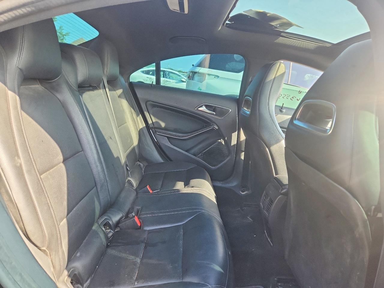 2014 Mercedes-benz Cla 250 Black vin: WDDSJ4EB5EN044499