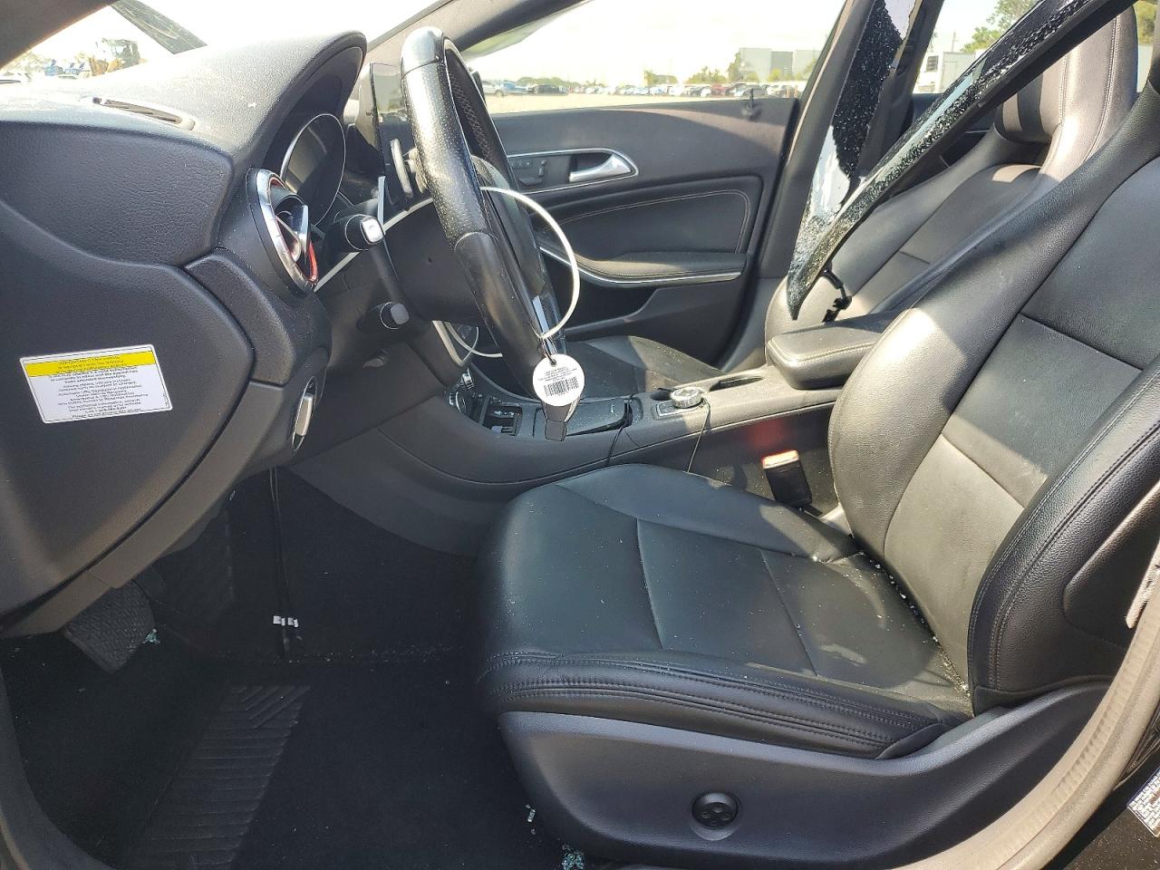 2014 Mercedes-benz Cla 250 Black vin: WDDSJ4EB5EN053672