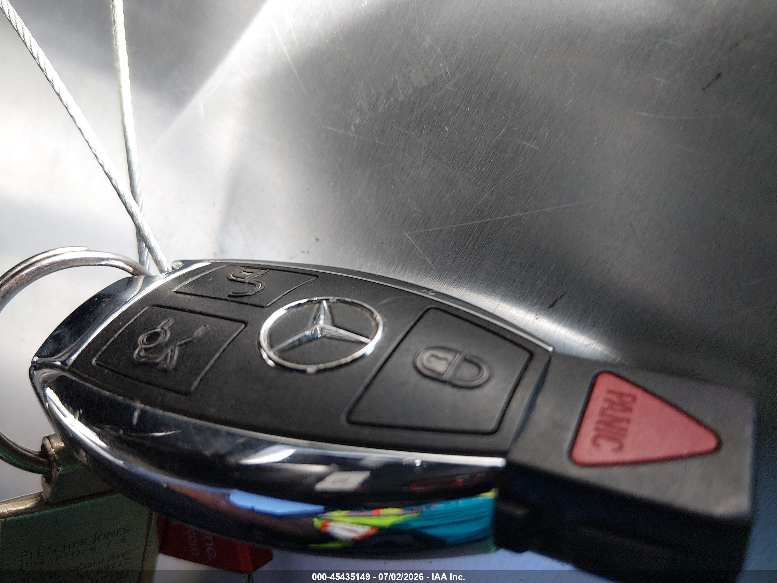 2014 Mercedes-benz Cla 250   Black vin: WDDSJ4EB5EN119993