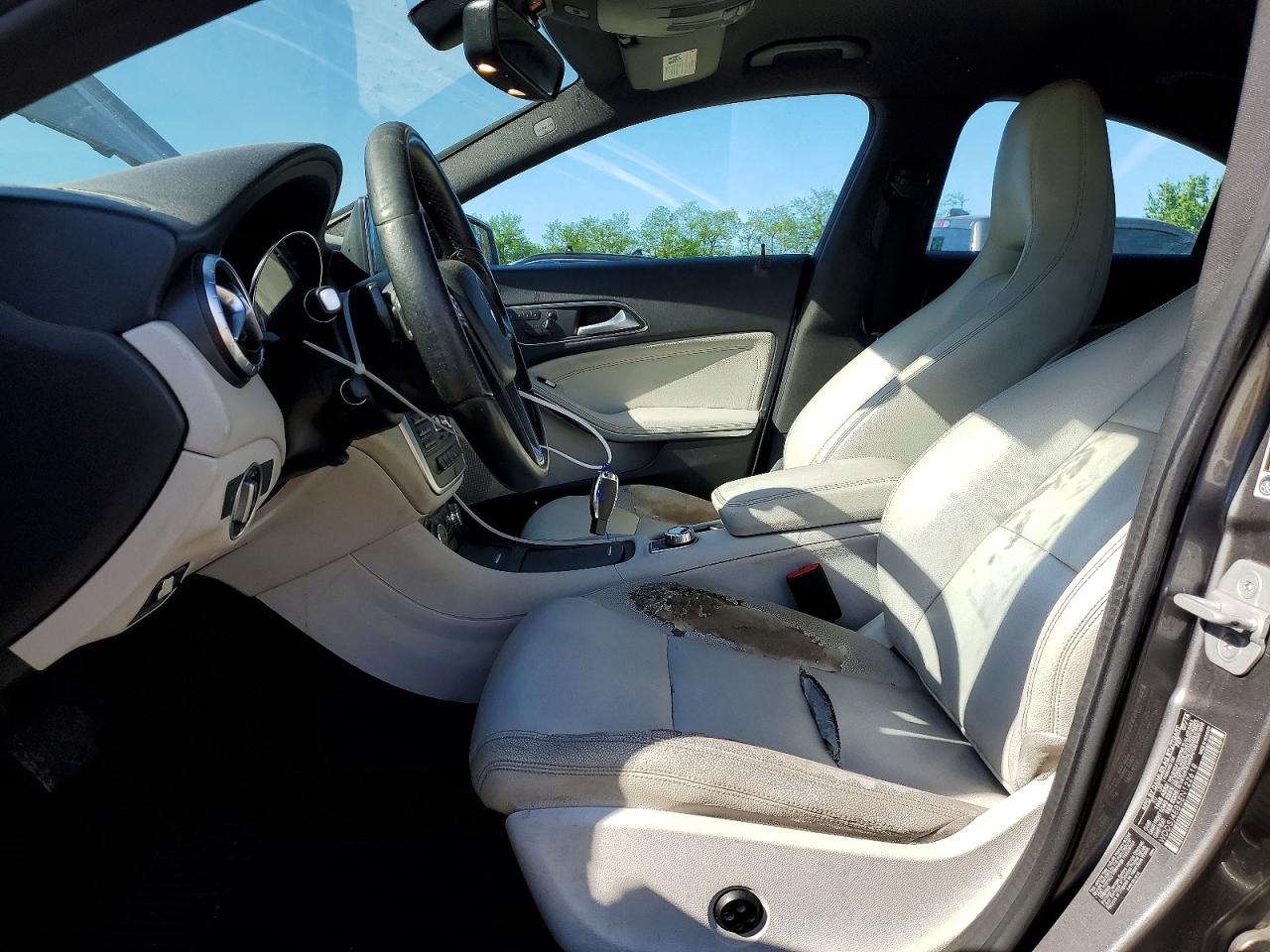 2014 Mercedes-benz Cla 250 Gray vin: WDDSJ4EB5EN122618