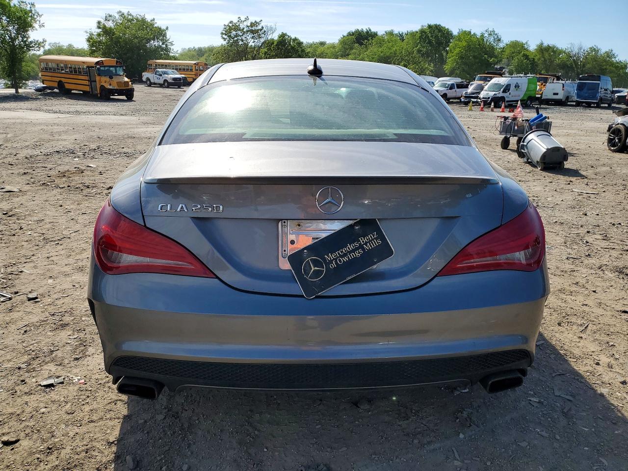 2014 Mercedes-benz Cla 250 Gray vin: WDDSJ4EB5EN122618