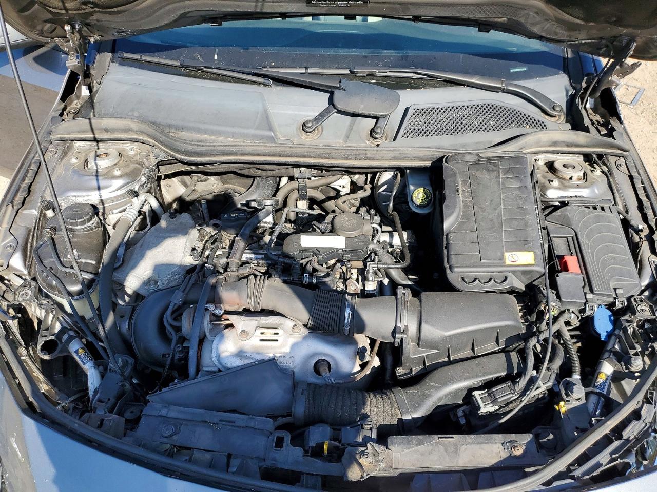 2014 Mercedes-benz Cla 250 Gray vin: WDDSJ4EB5EN122618