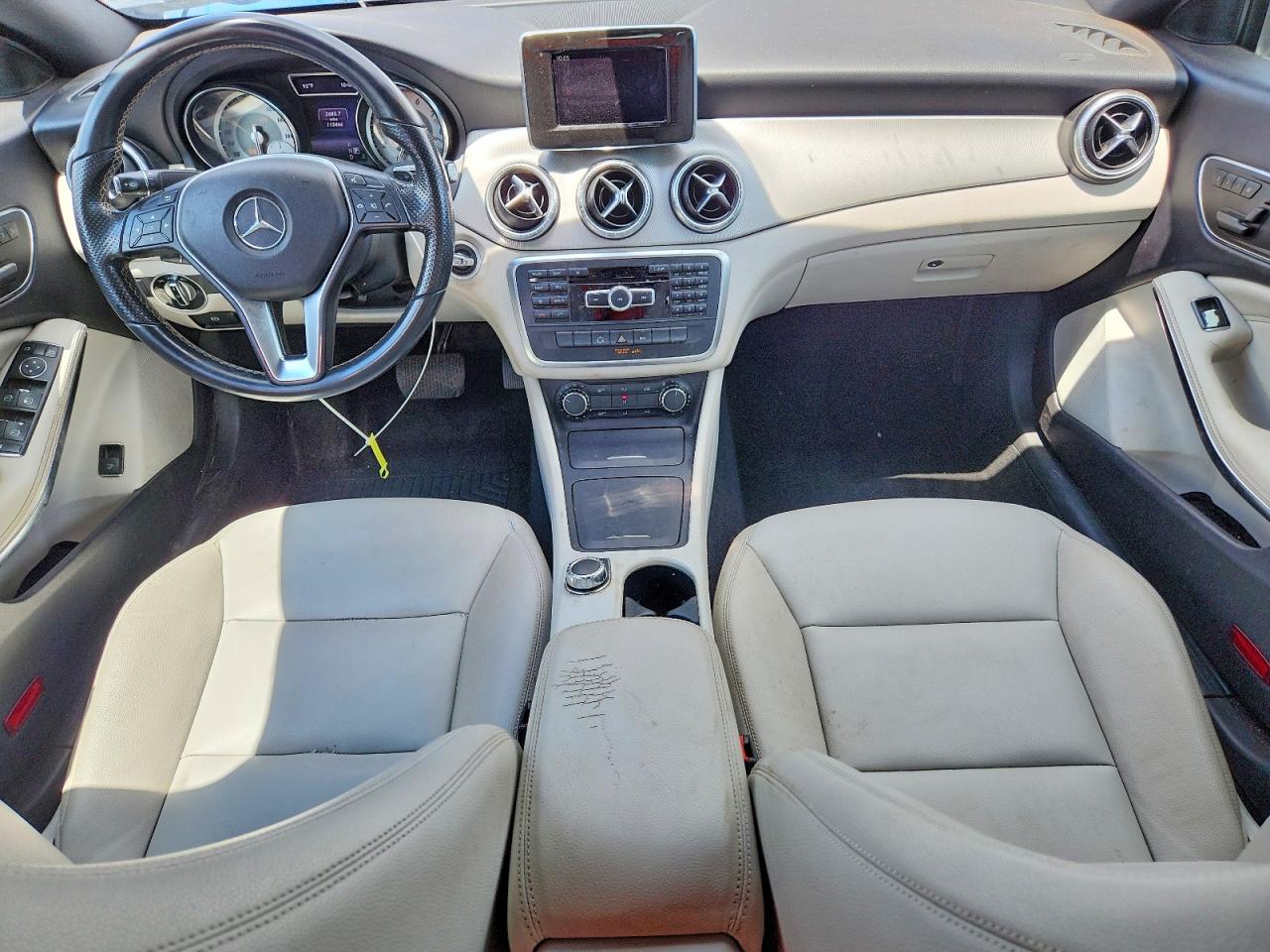 2014 Mercedes-benz Cla 250 Black vin: WDDSJ4EB5EN125003
