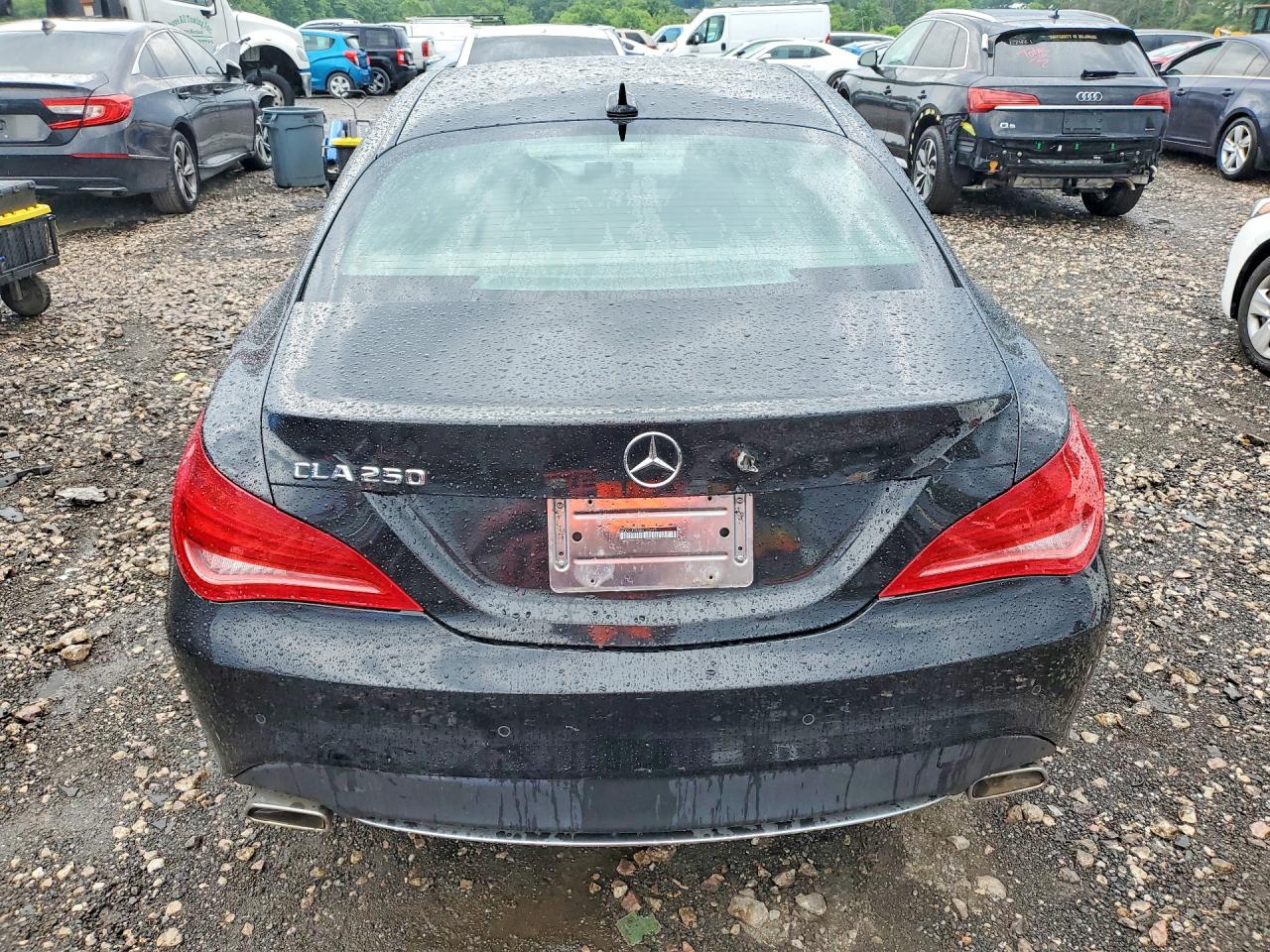 2014 Mercedes-benz Cla 250 Black vin: WDDSJ4EB5EN125695