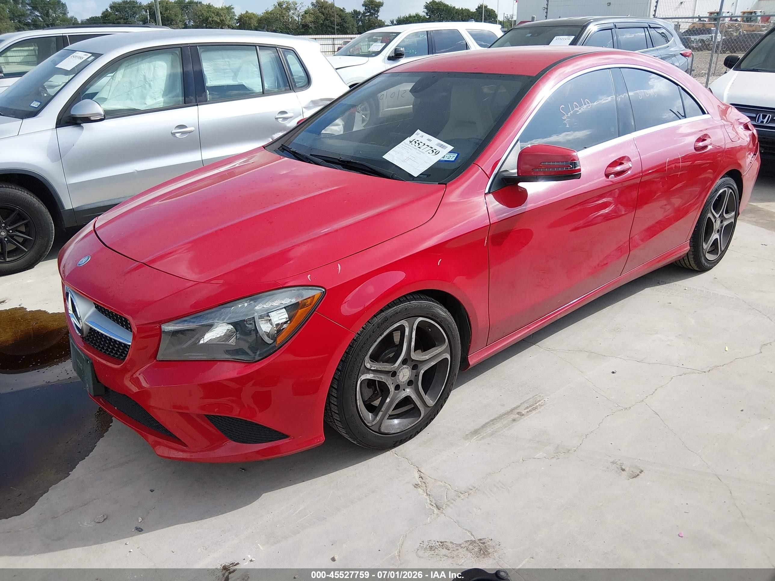 2014 Mercedes-benz Cla 250   Red vin: WDDSJ4EB5EN130279