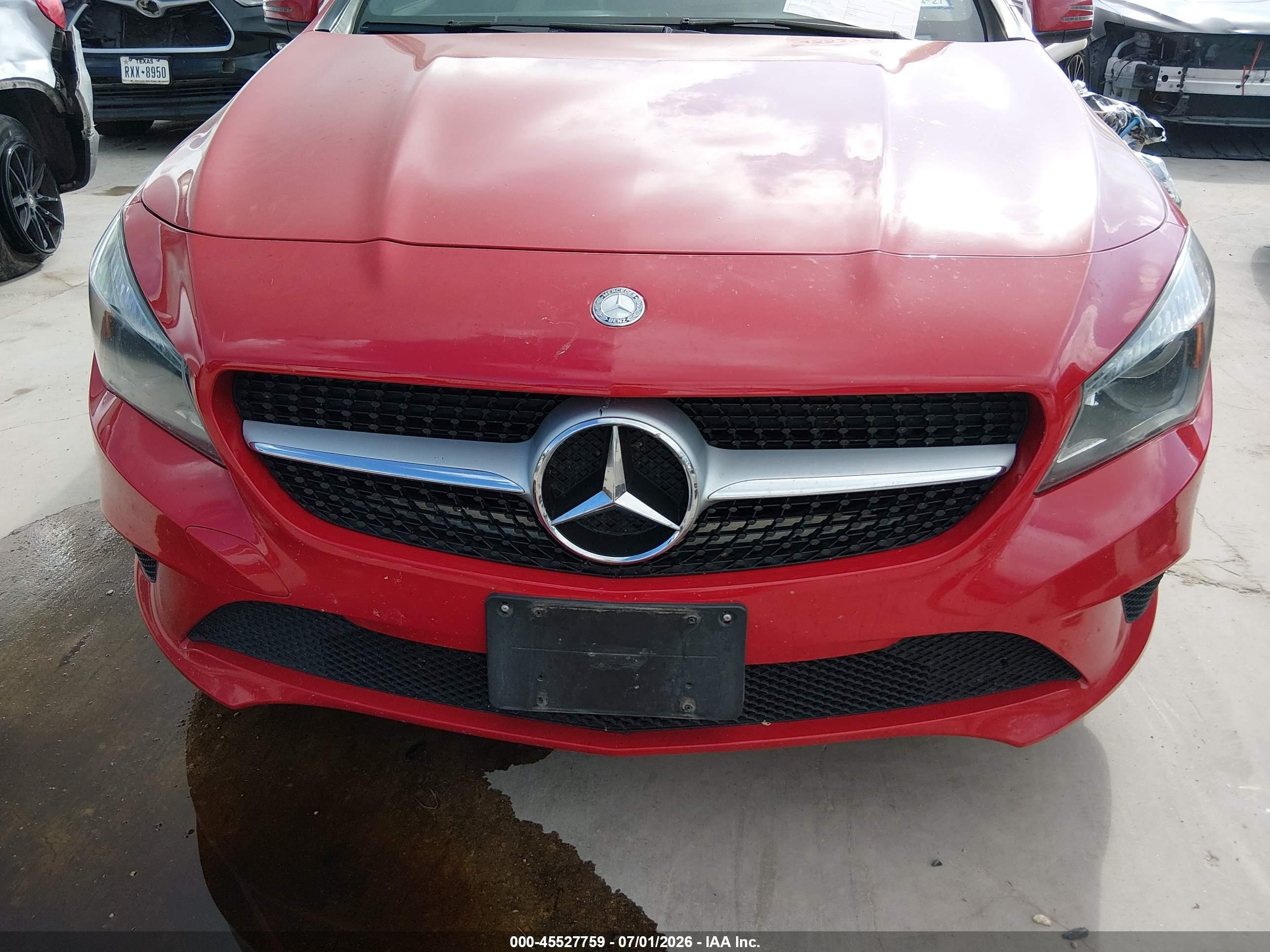 2014 Mercedes-benz Cla 250   Red vin: WDDSJ4EB5EN130279