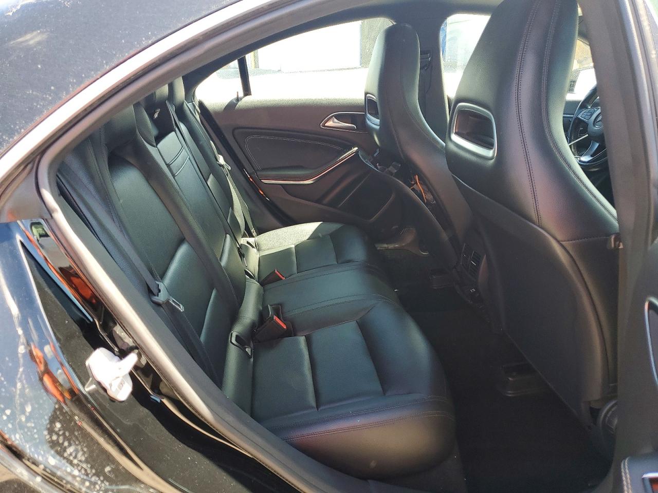 2015 Mercedes-benz Cla 250 Черный vin: WDDSJ4EB5FN163607