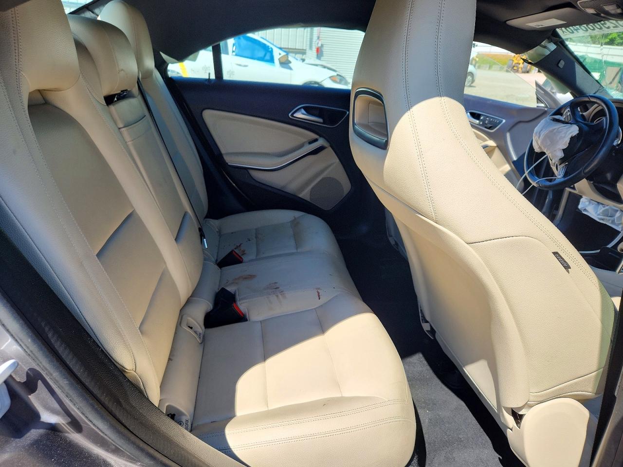 2015 Mercedes-benz Cla 250 Gray vin: WDDSJ4EB5FN181038