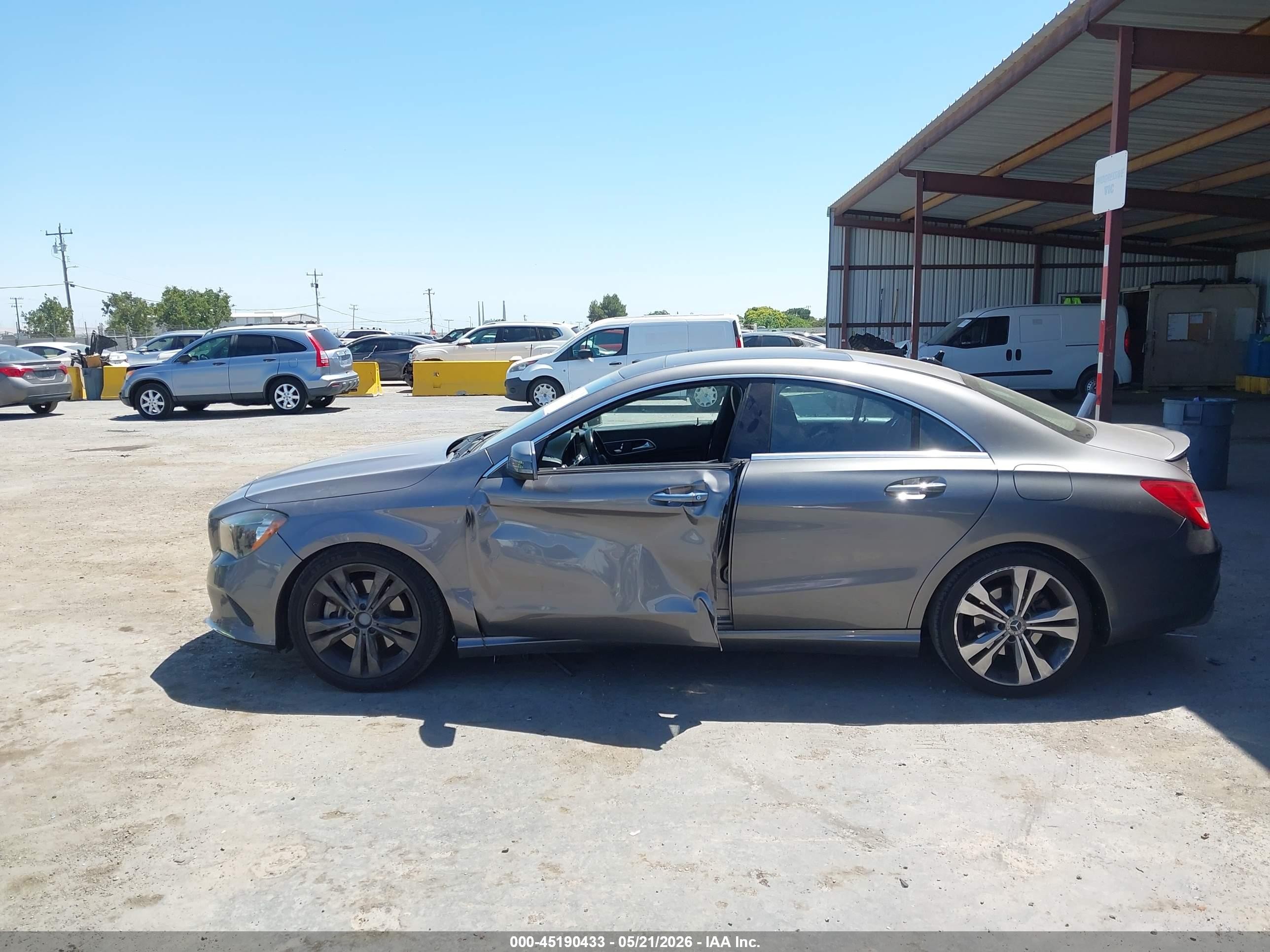2019 Mercedes-benz Cla 250   Gray vin: WDDSJ4EB5KN716430