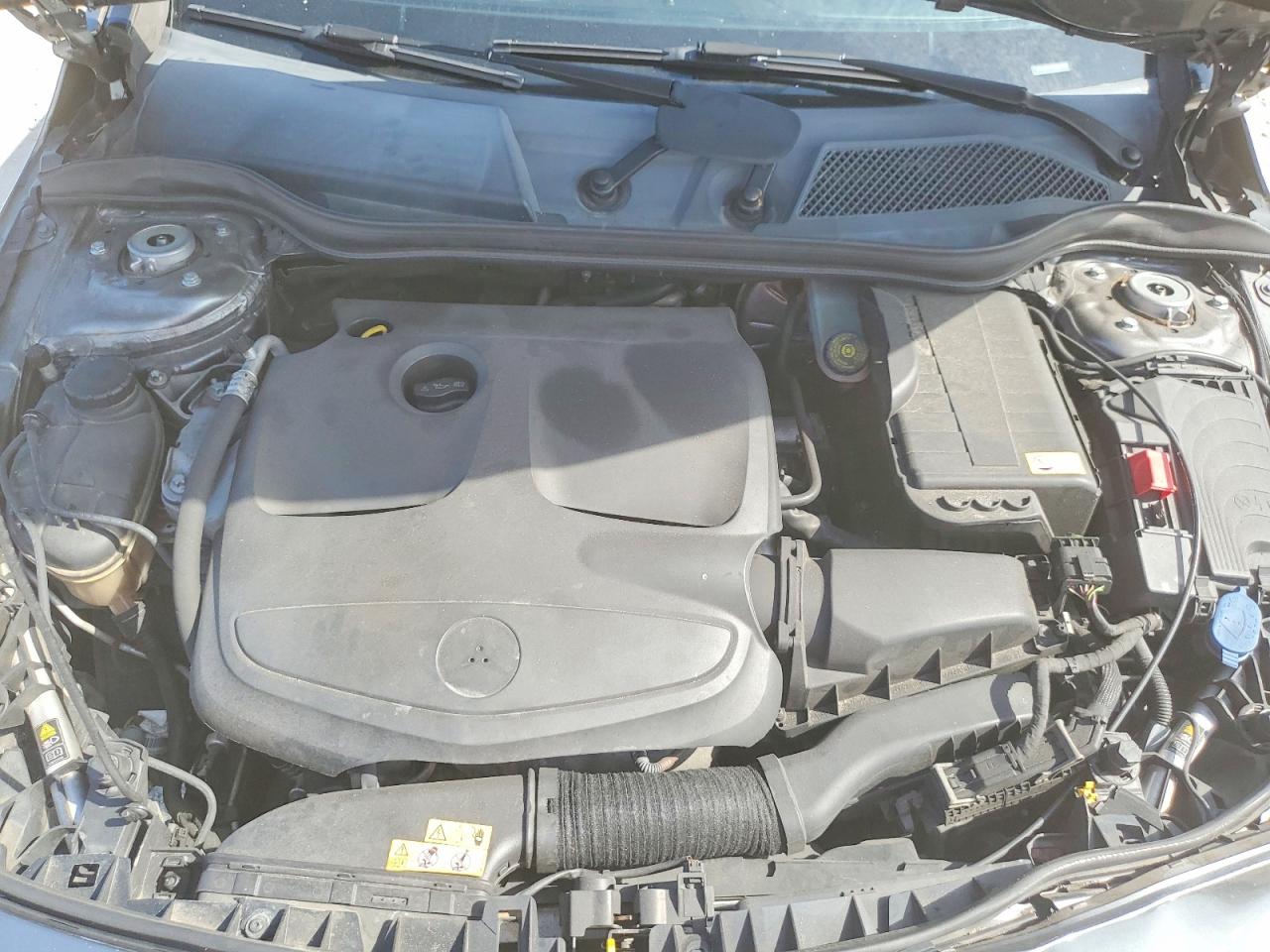 2014 Merz Cla 250 Gray vin: WDDSJ4EB6EN037058