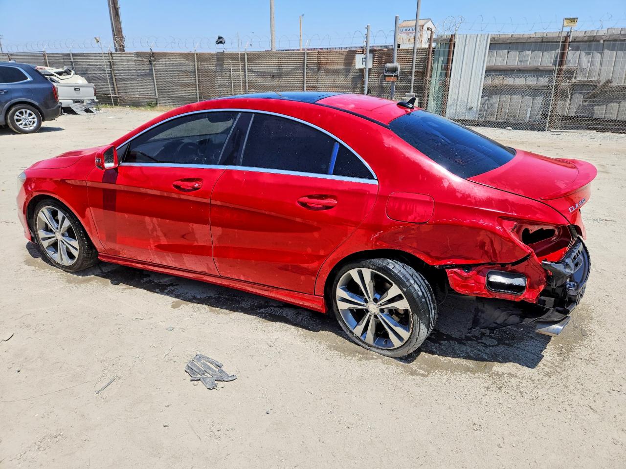 2014 Mercedes-benz Cla 250 Red vin: WDDSJ4EB6EN037237