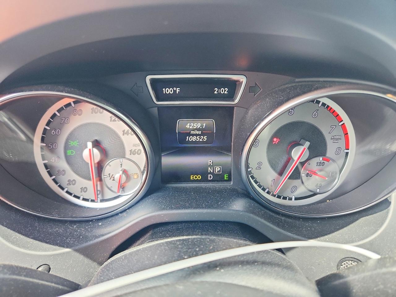 2014 Mercedes-benz Cla 250 White vin: WDDSJ4EB6EN038128