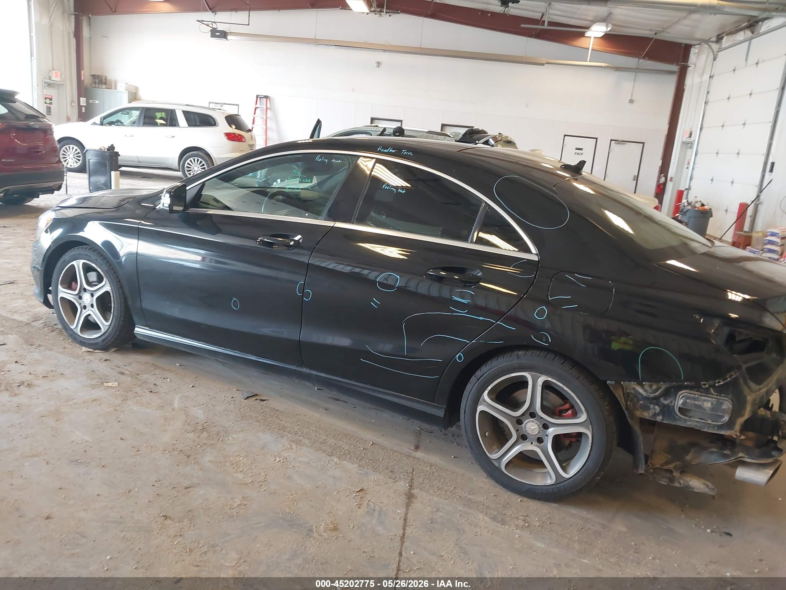 2014 Mercedes-benz Cla 250   Black vin: WDDSJ4EB6EN038890