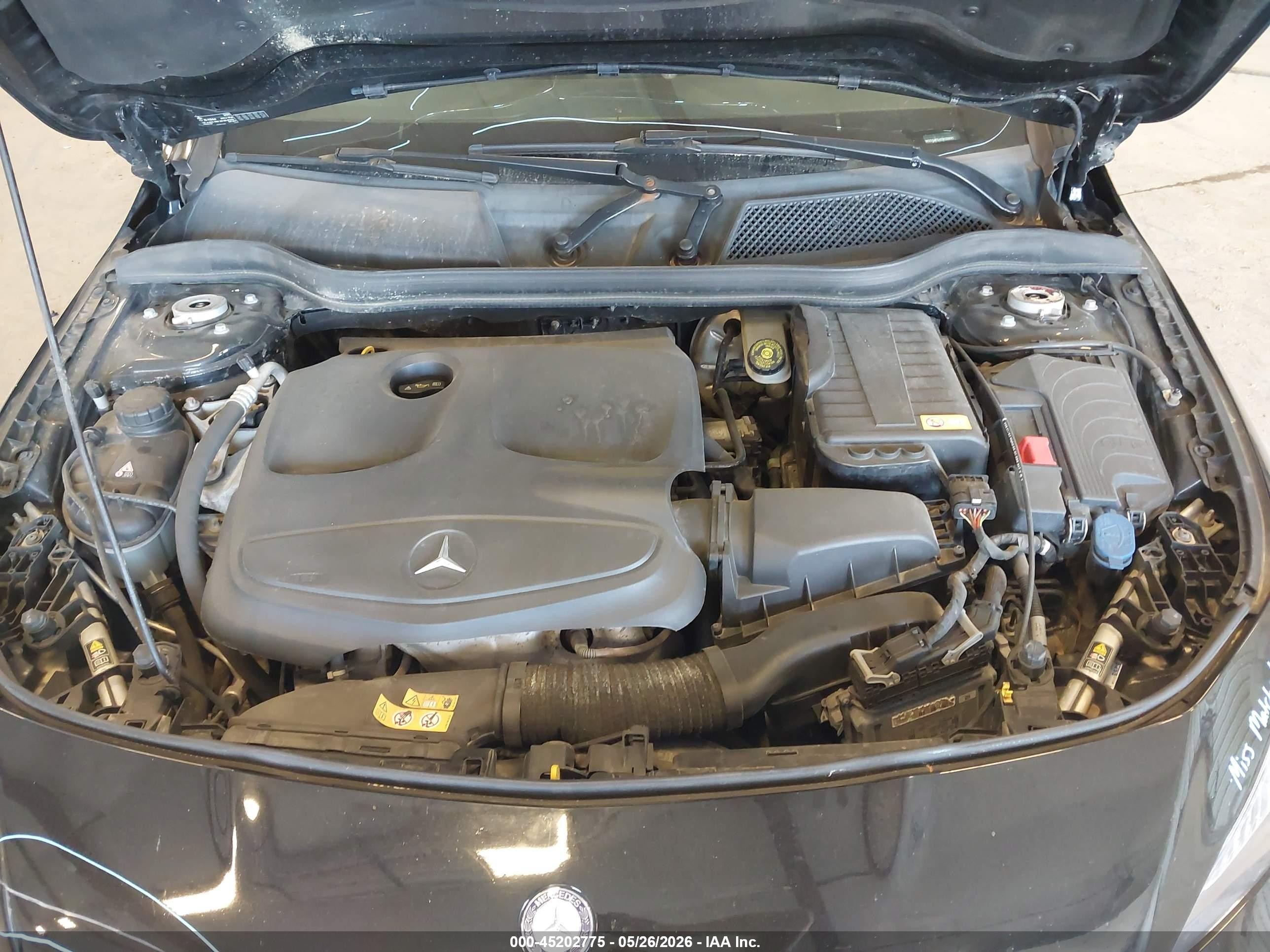 2014 Mercedes-benz Cla 250   Black vin: WDDSJ4EB6EN038890