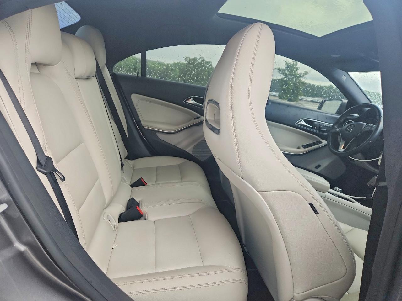 2014 Mercedes-benz Cla 250 Gray vin: WDDSJ4EB6EN043703