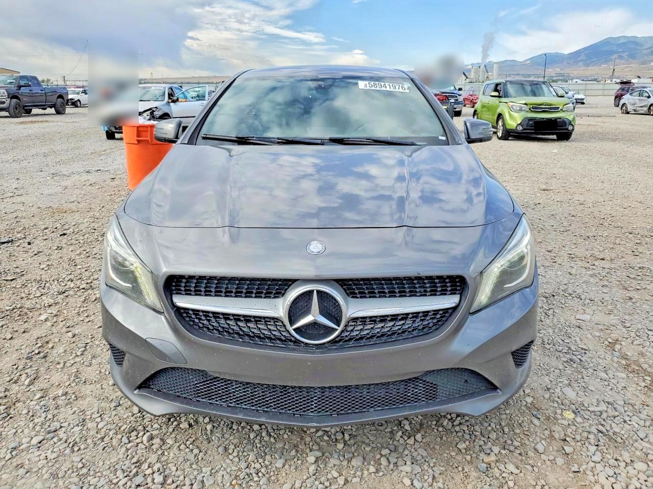 2014 Mercedes-benz Cla 250 Charcoal vin: WDDSJ4EB6EN047881