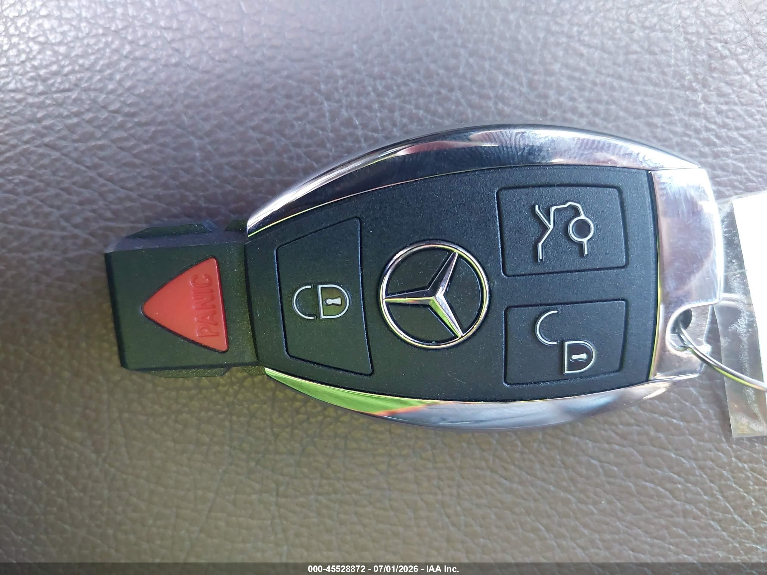 2014 Mercedes-benz Cla 250   White vin: WDDSJ4EB6EN050862