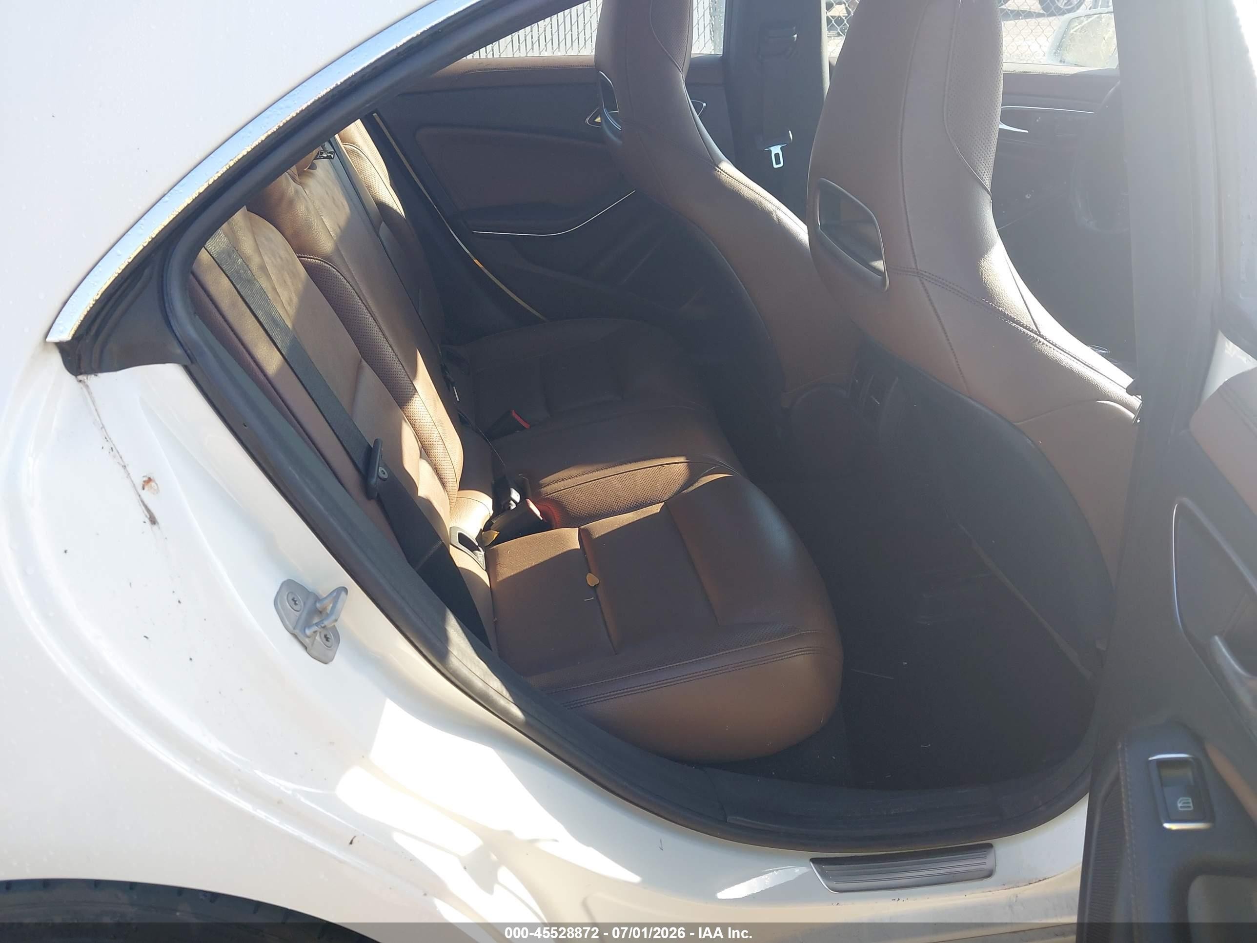 2014 Mercedes-benz Cla 250   White vin: WDDSJ4EB6EN050862